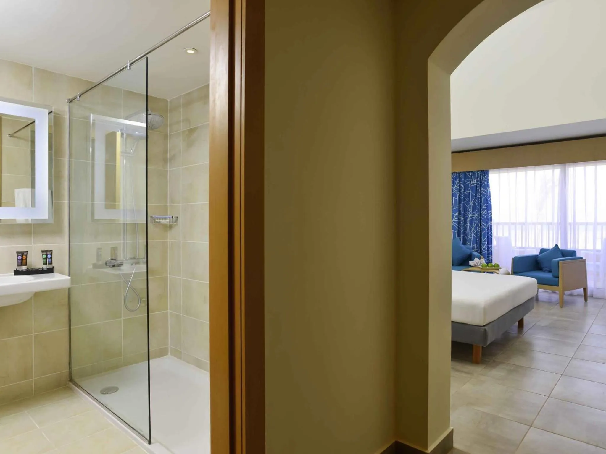 Shower, Bed in Novotel Marsa Alam Beach Resort