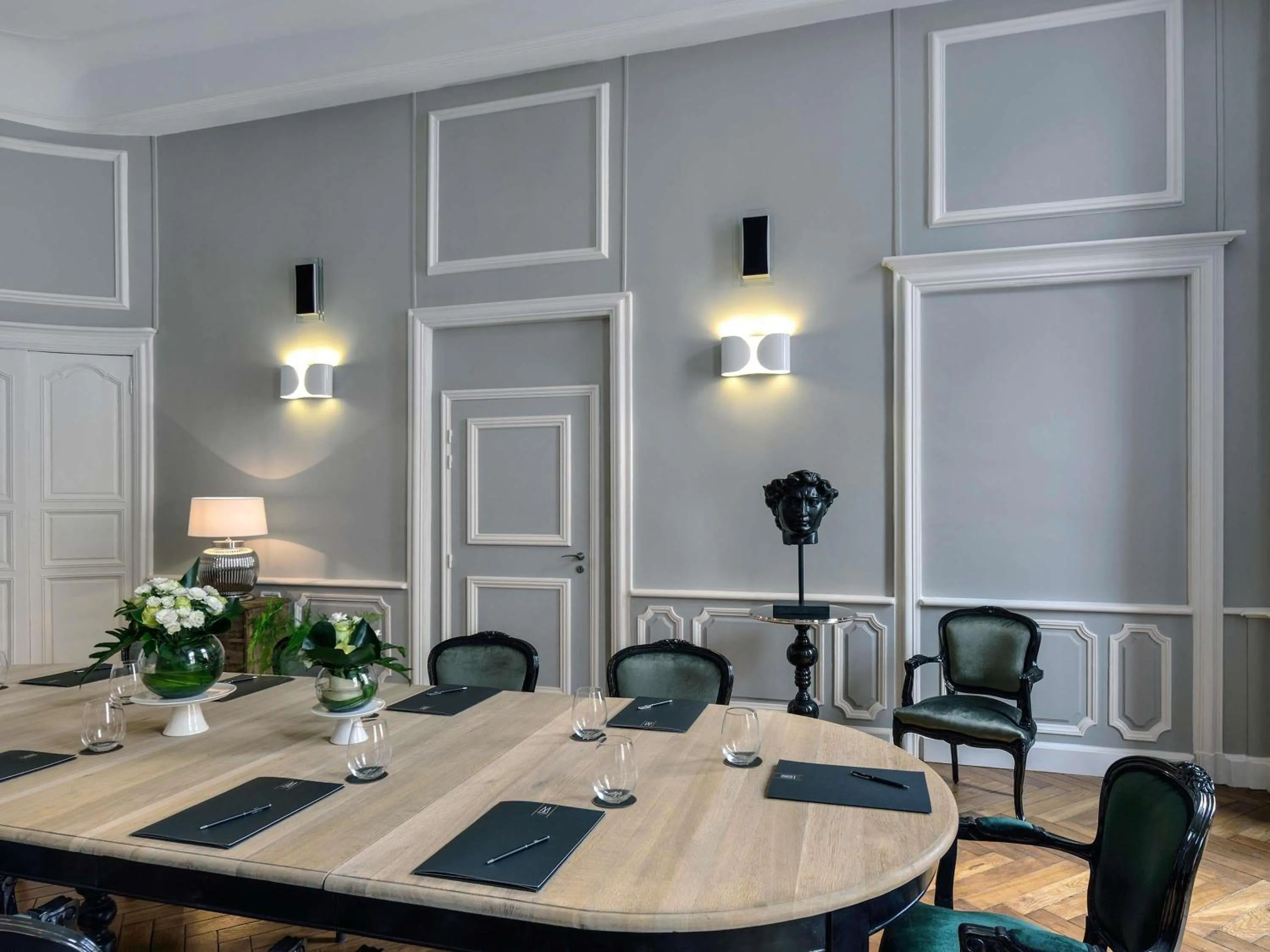 Meeting/conference room in La Cour des Consuls Hotel & Spa Toulouse - MGallery Collection