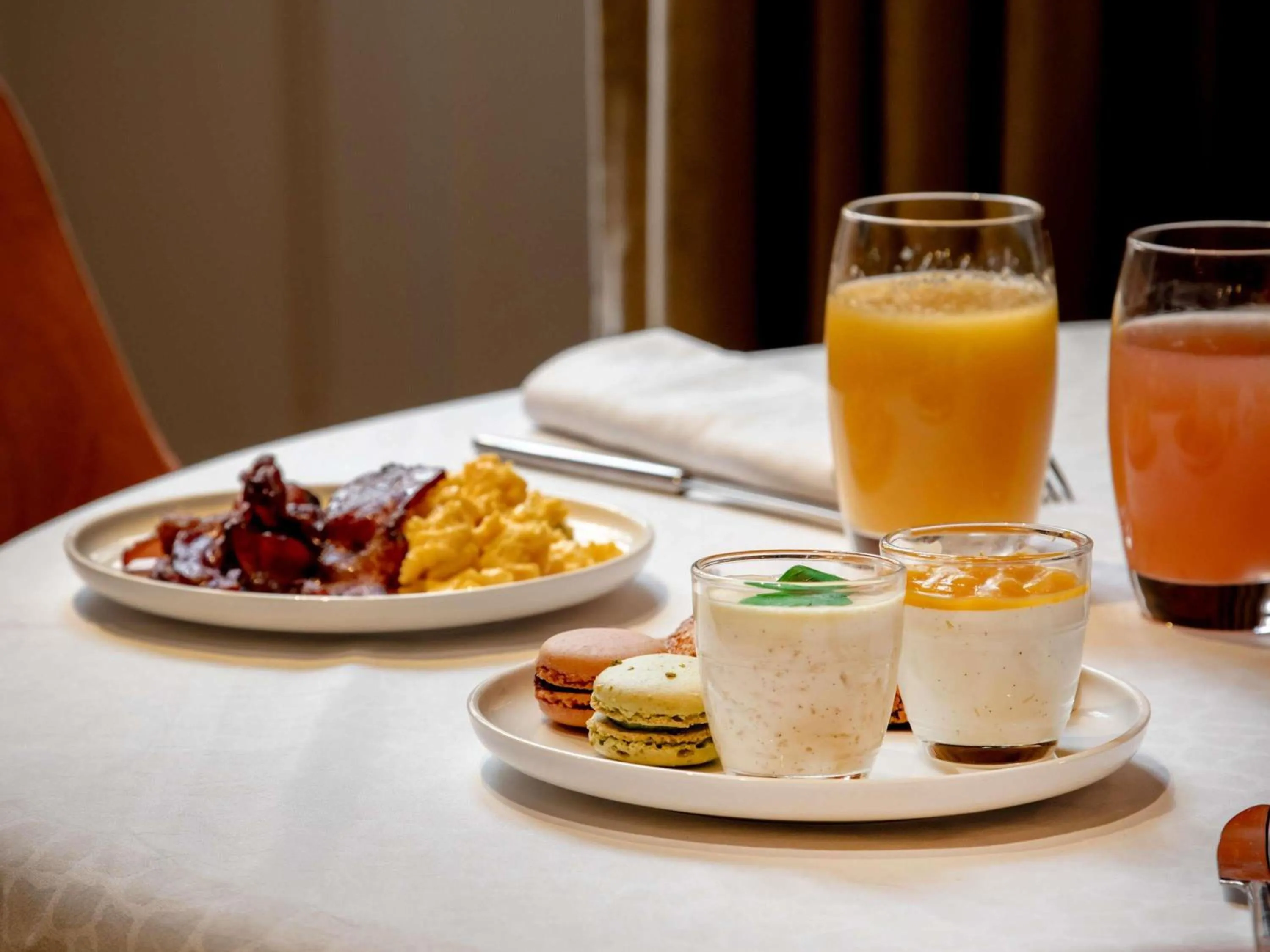 Breakfast in La Cour des Consuls Hotel & Spa Toulouse - MGallery Collection