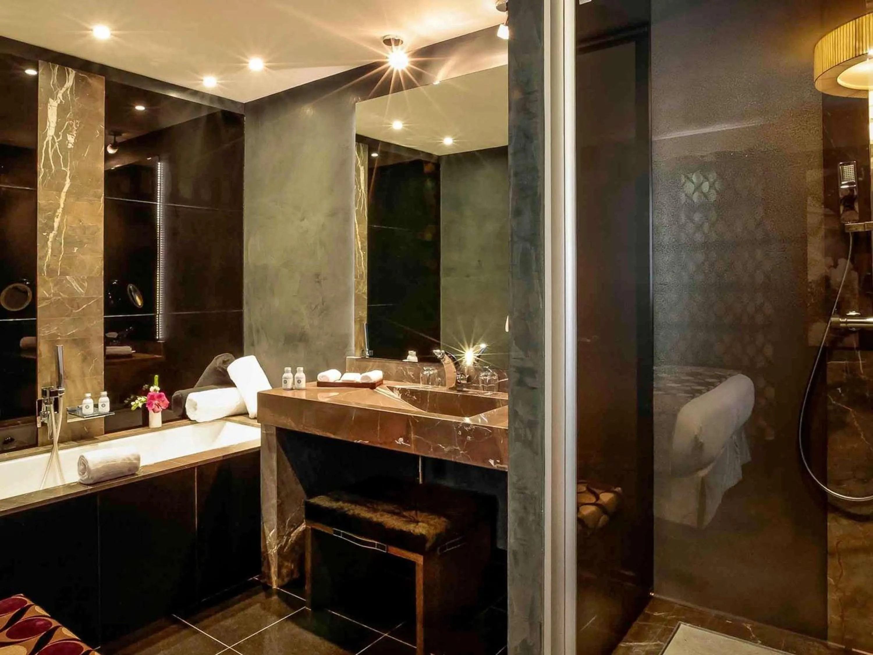 Bedroom in La Cour des Consuls Hotel & Spa Toulouse - MGallery Collection