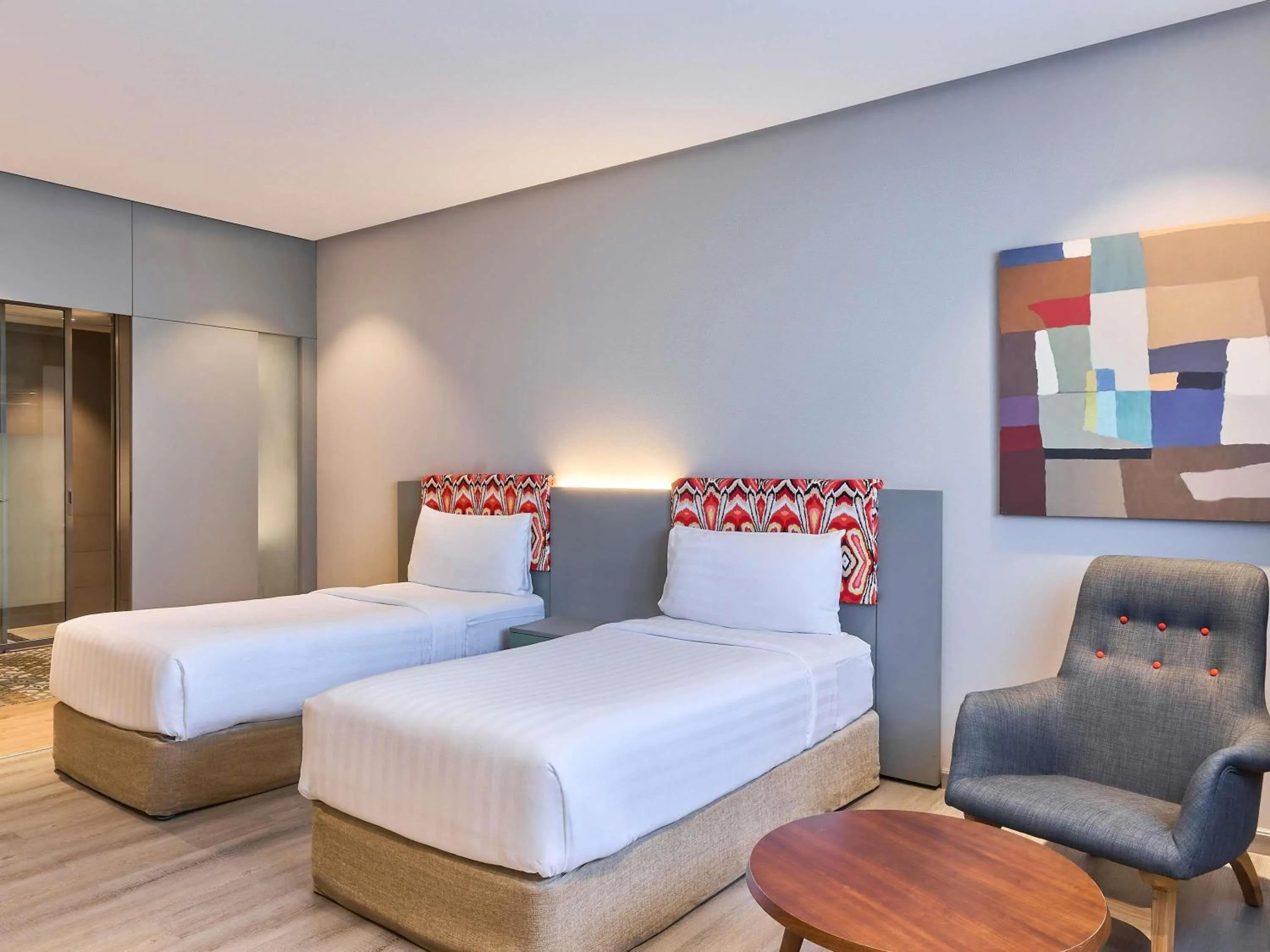 Bedroom, Bed in Ibis Styles Dubai Jumeira