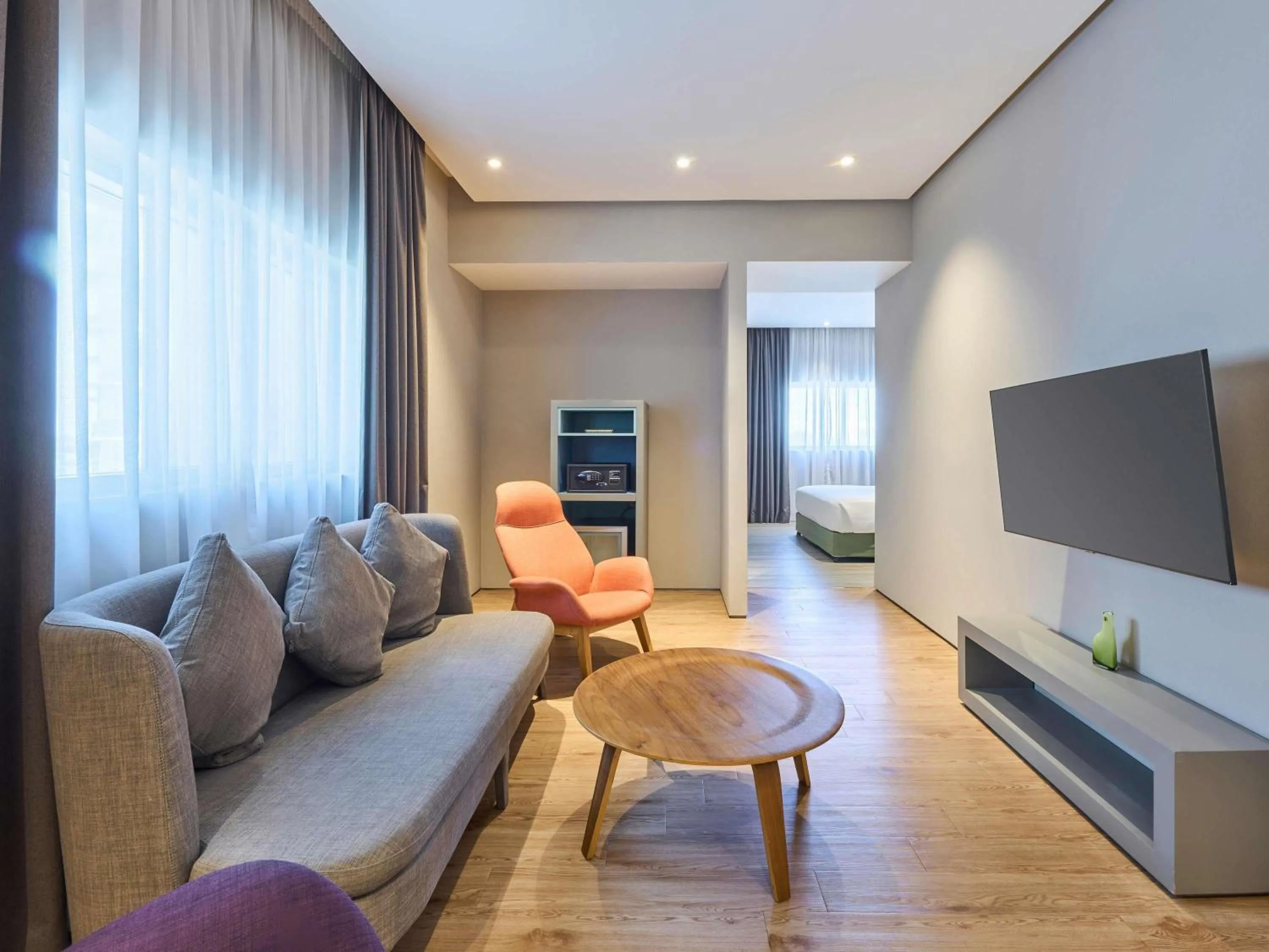 Bedroom in Ibis Styles Dubai Jumeira