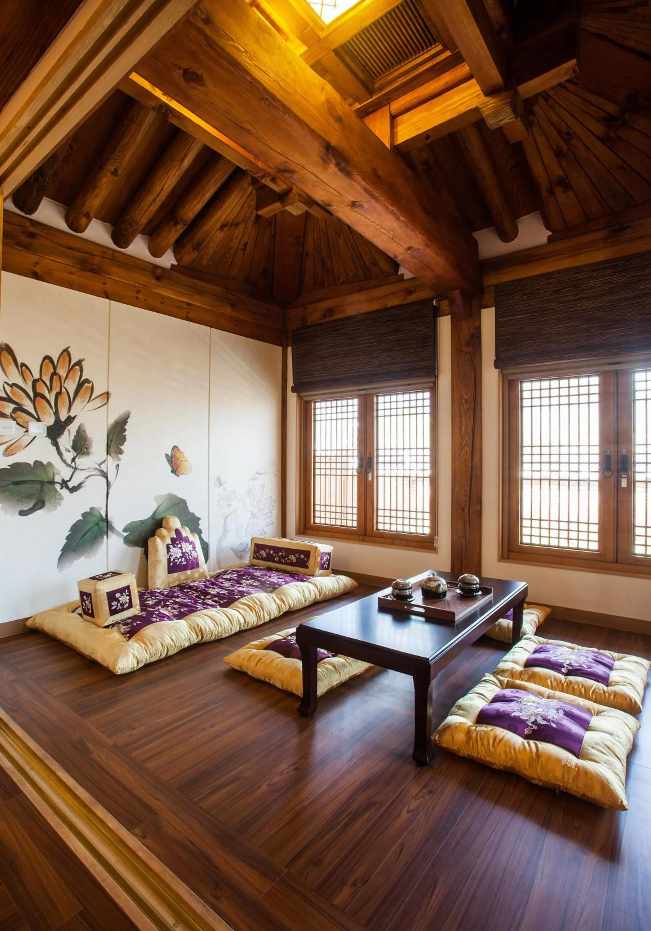 Decorative detail in Gyeongwonjae Ambassador Incheon Associated with Accor