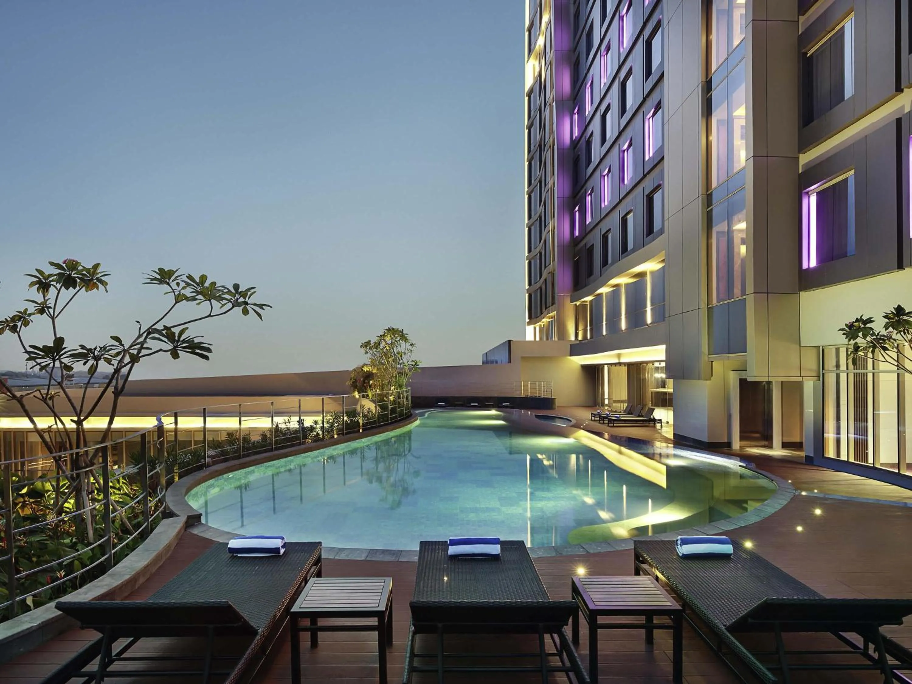 Lounge or bar in Mercure Karawang