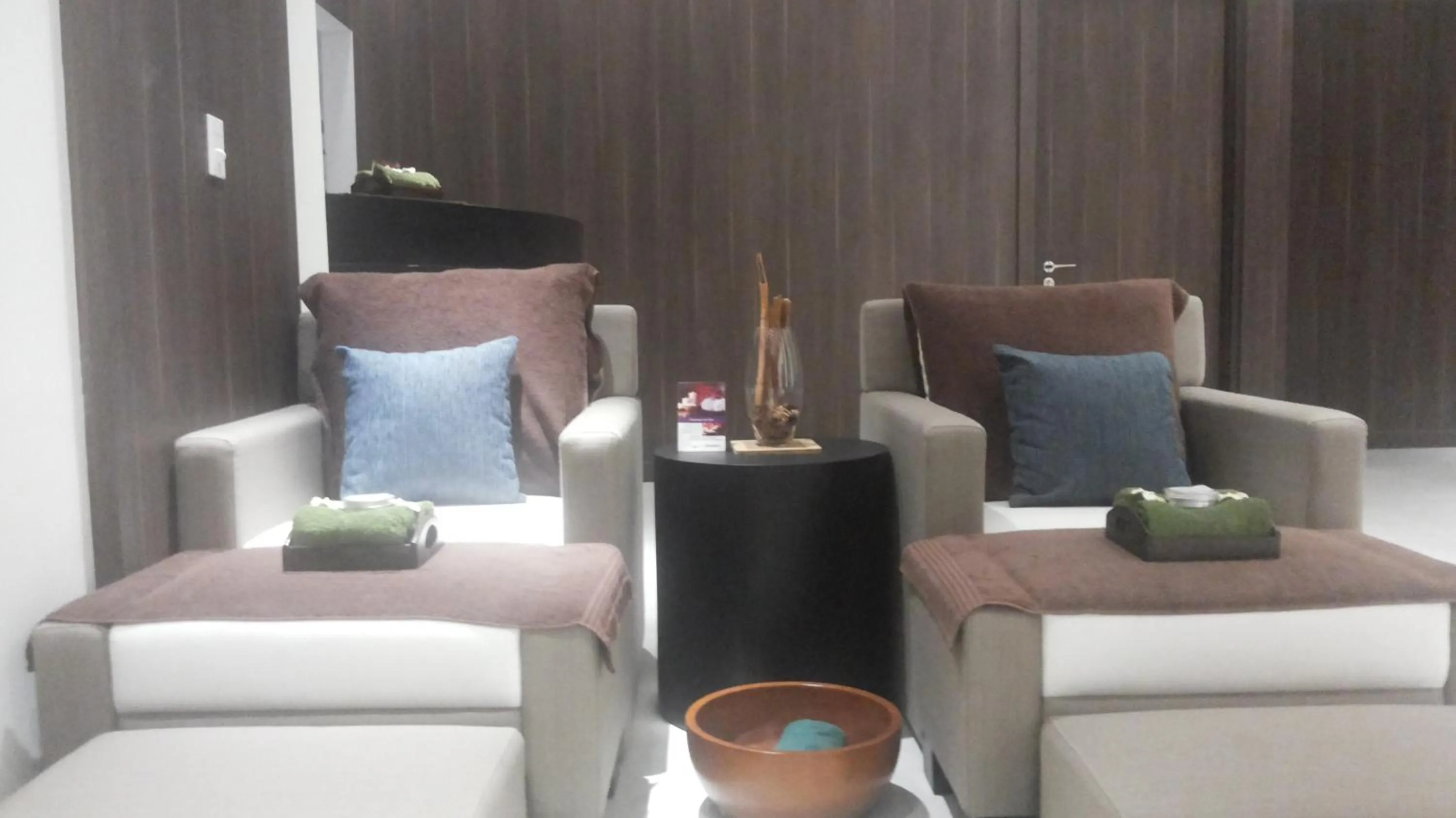 Massage in Mercure Karawang