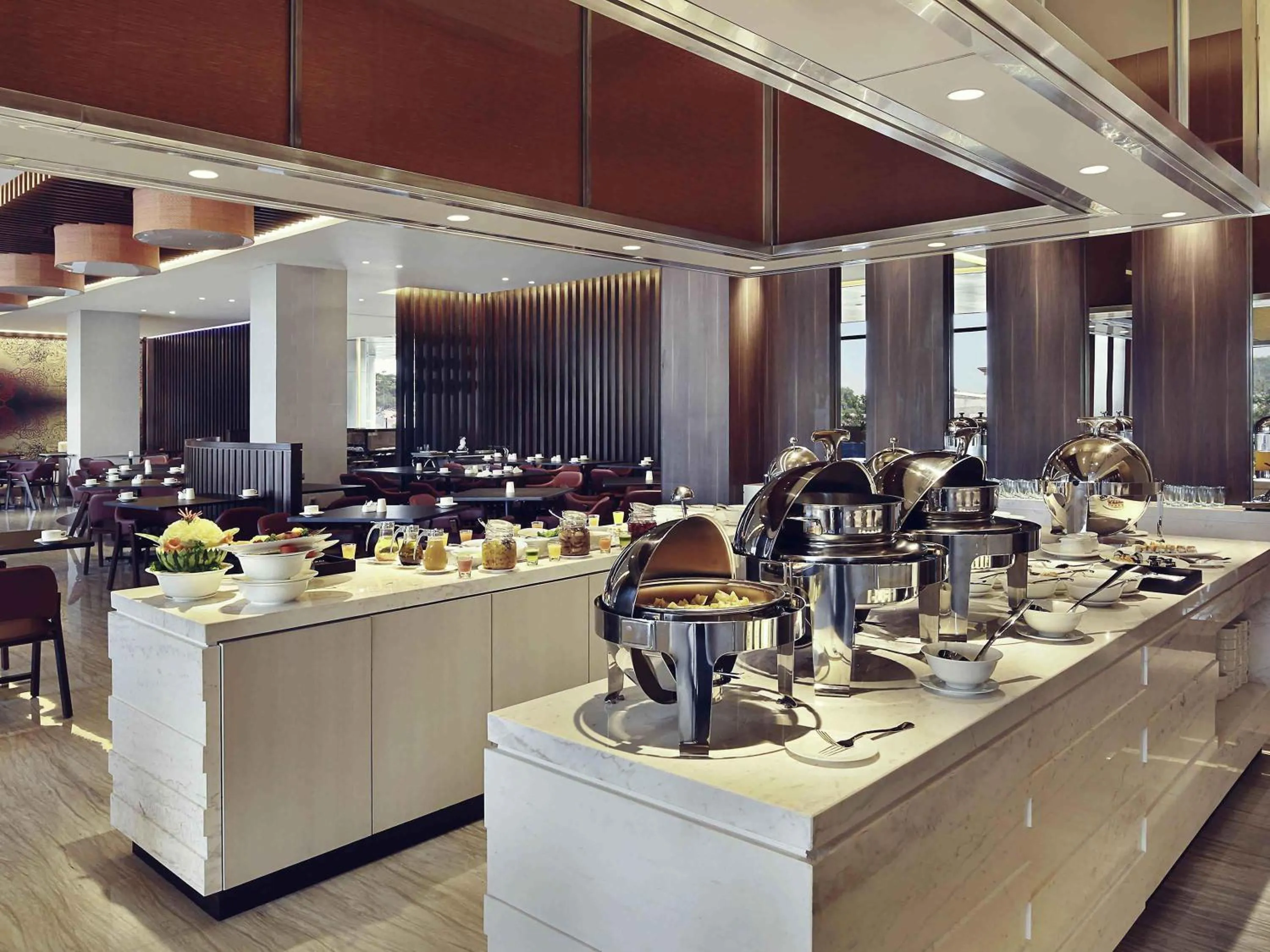 Restaurant/places to eat in Mercure Karawang