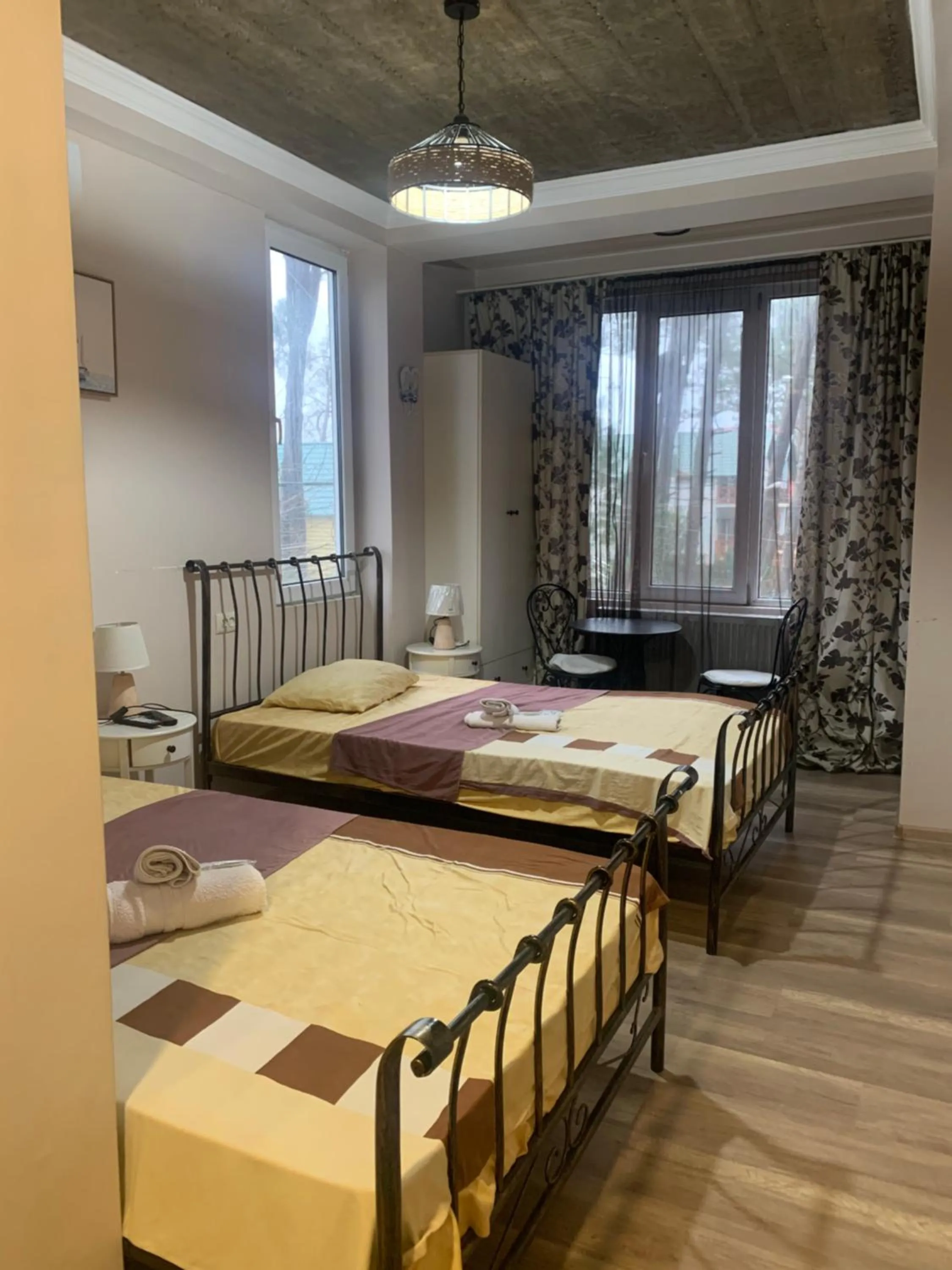 Twin Room with Mountain View in Mana-Mana