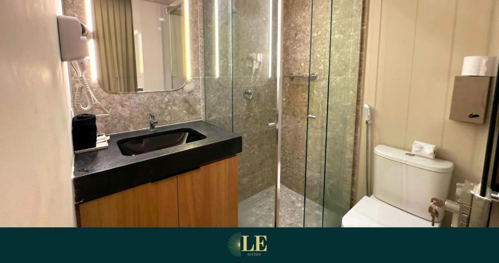 Shower in Setai Yacht Apart Hotel by lesuites
