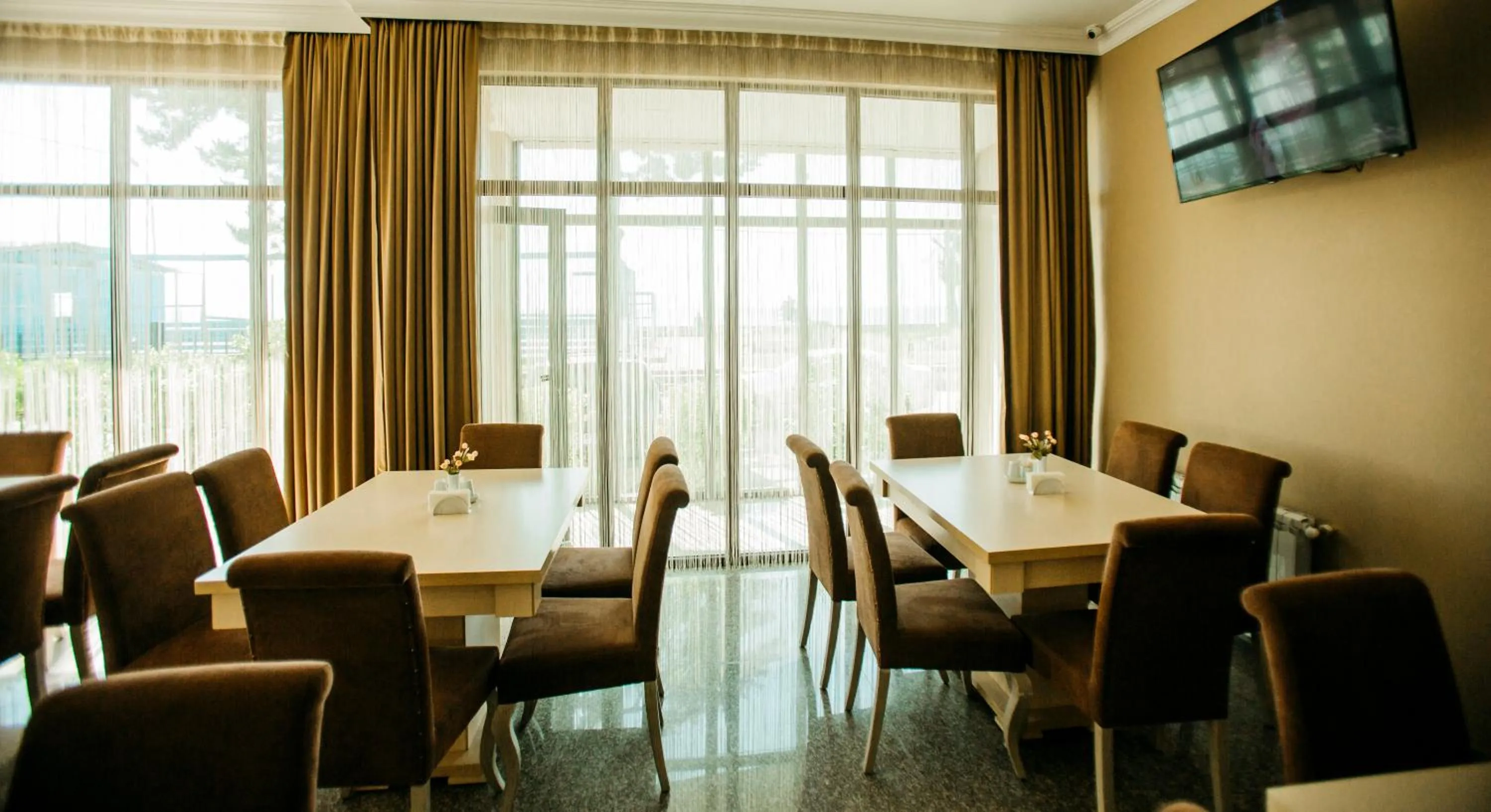 Restaurant/places to eat in Kobuleti Pearl Of Sea Hotel & Spa