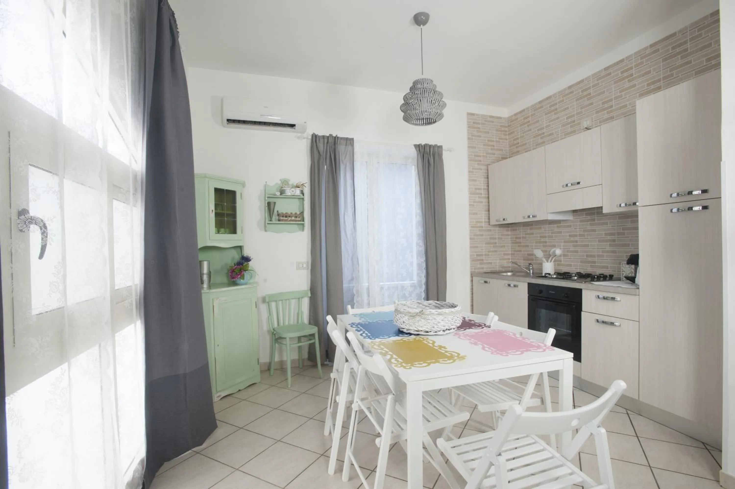 Kitchen or kitchenette in City Pompei Accommodations