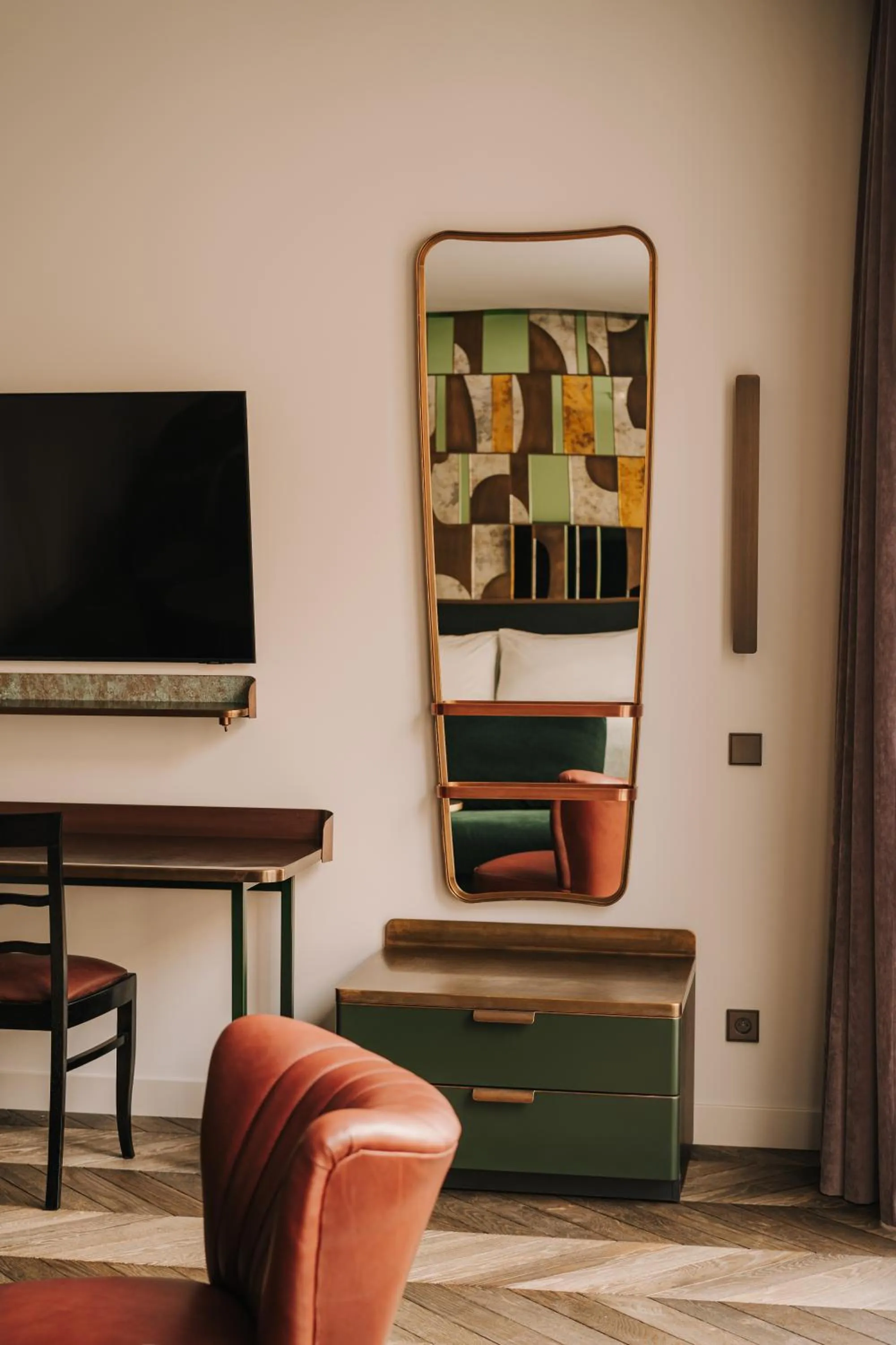 Photo of the whole room in The Cyrus Hotel