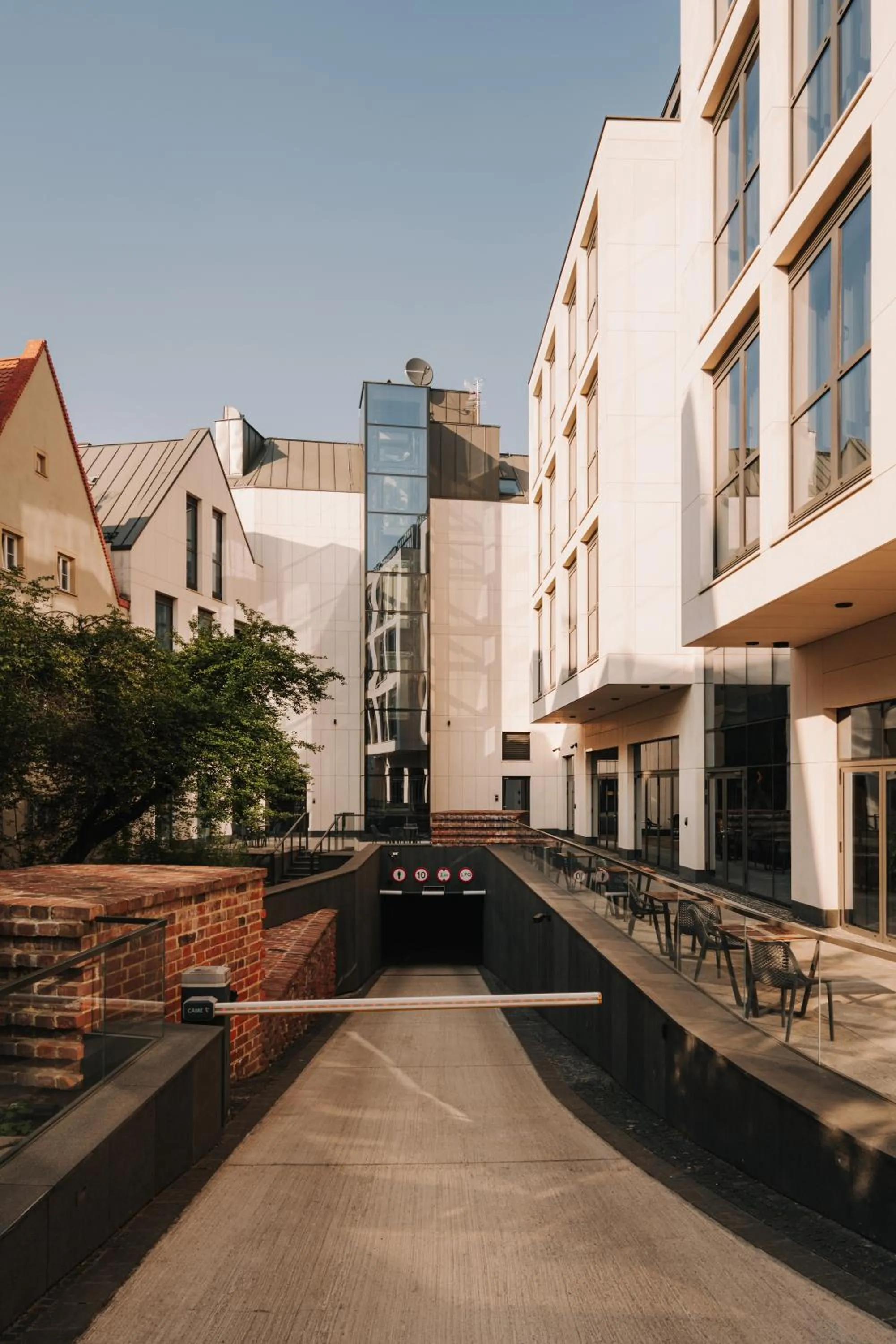 Patio in The Cyrus Hotel