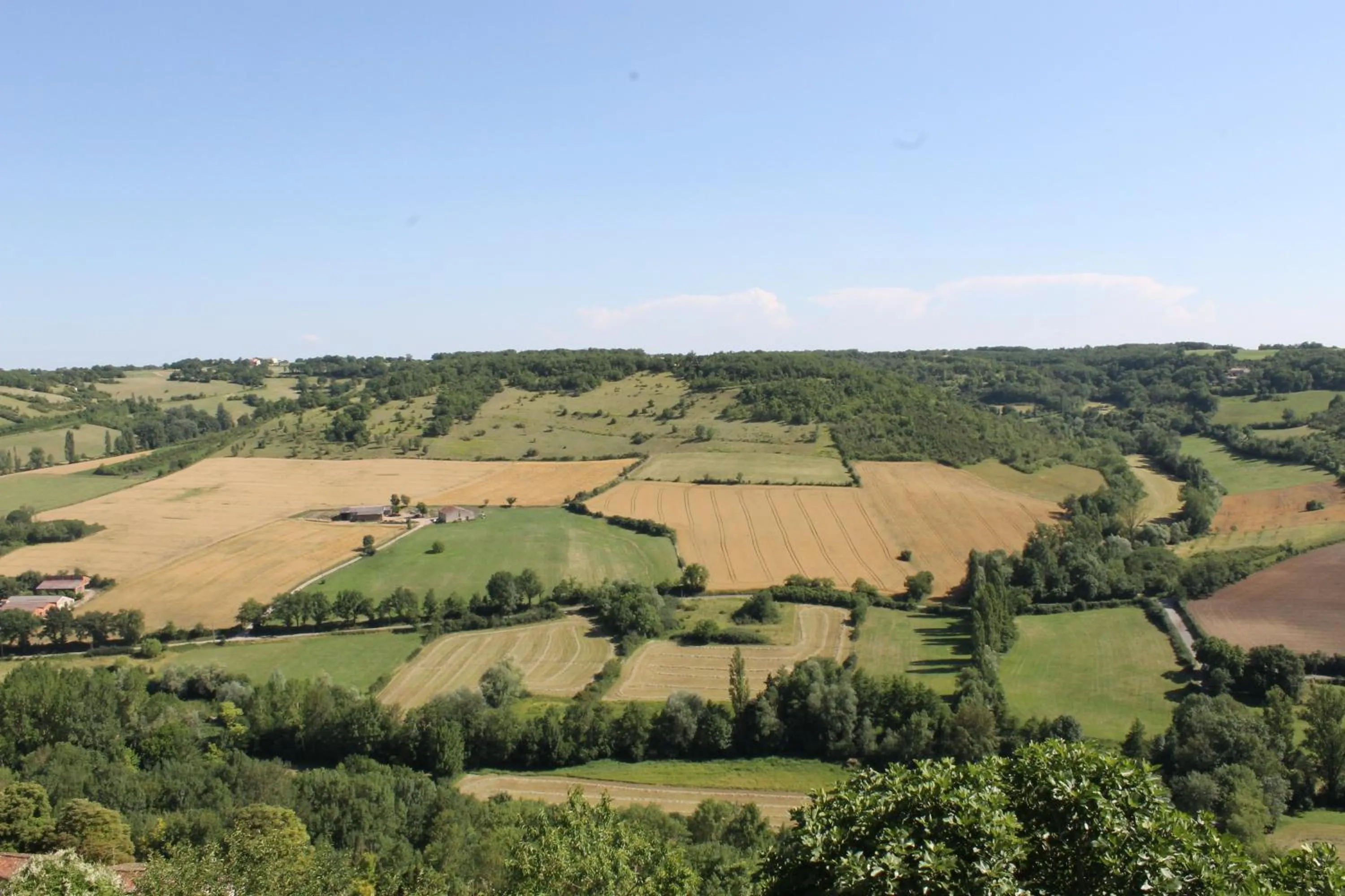 Day in Hotel Raymond VII