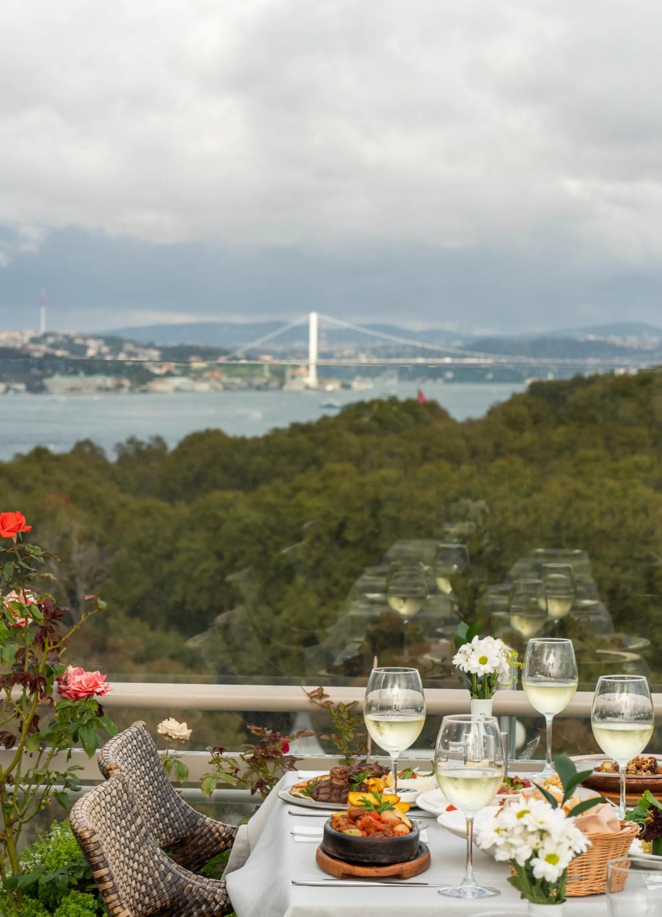 Restaurant/places to eat in Adamar Hotel-Special Category