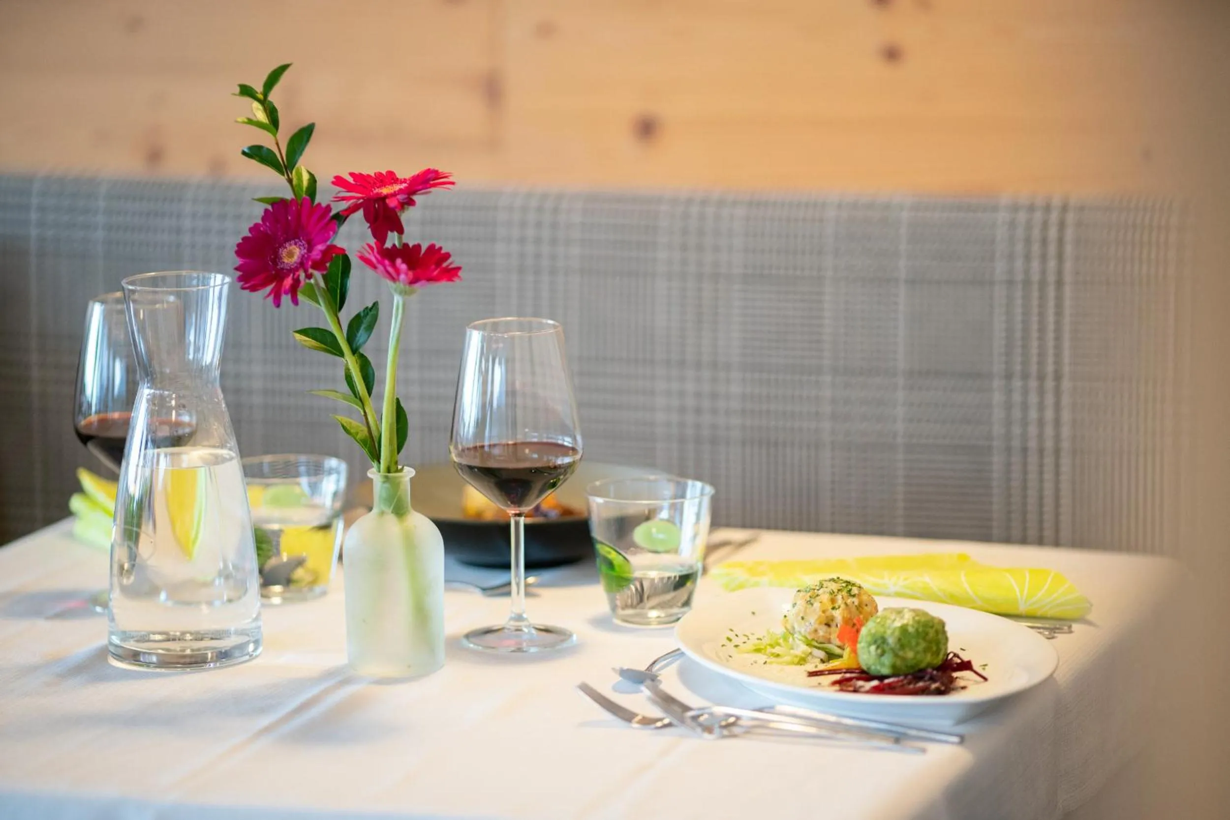 Restaurant/places to eat in Hotel Ortler