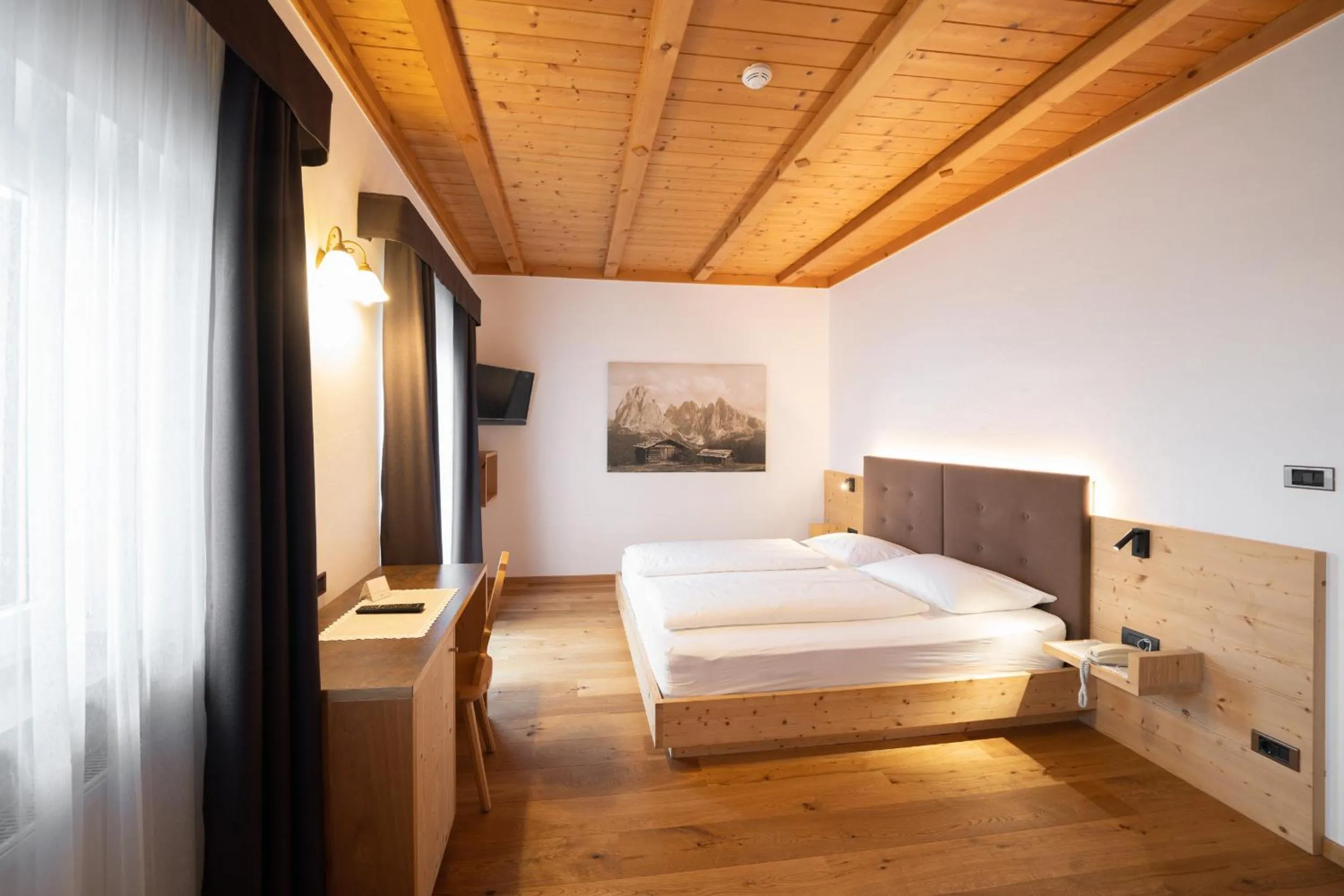 Photo of the whole room, Bed in Hotel Ortler