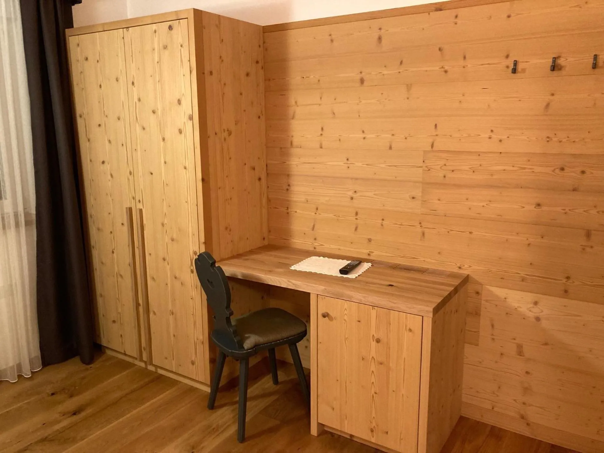 Photo of the whole room in Hotel Ortler