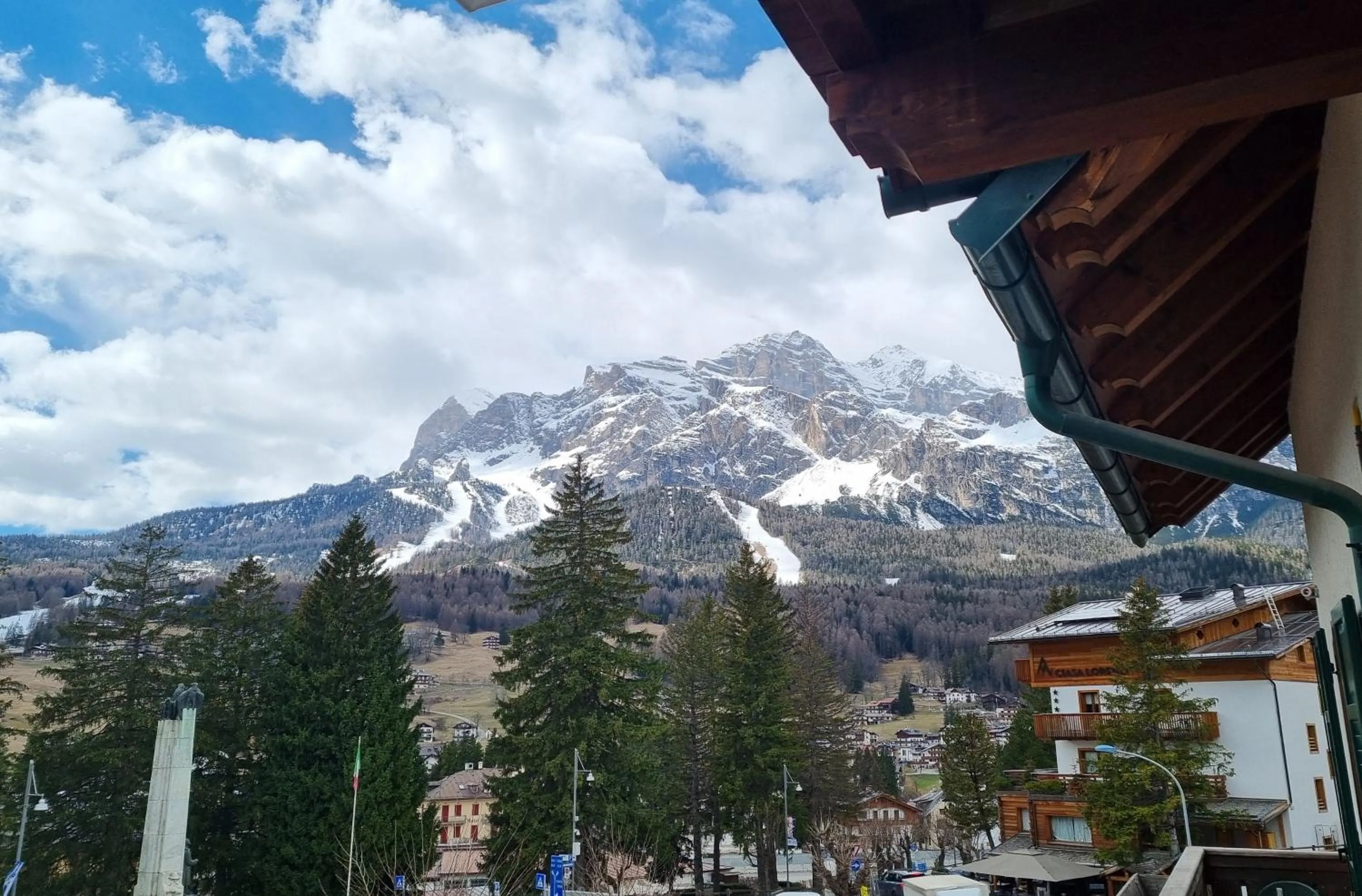 Mountain view in Hotel Oasi
