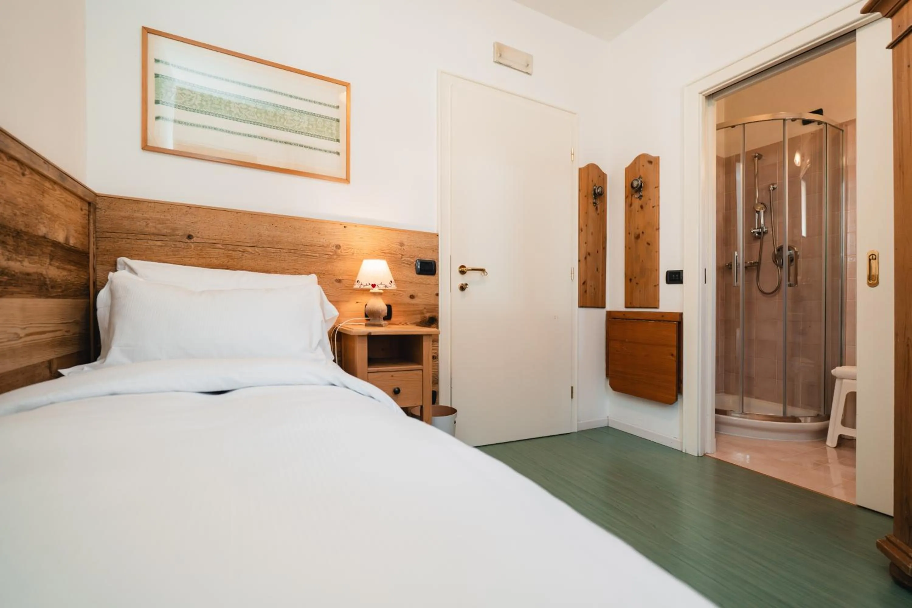 Bedroom, Bed in Hotel Oasi