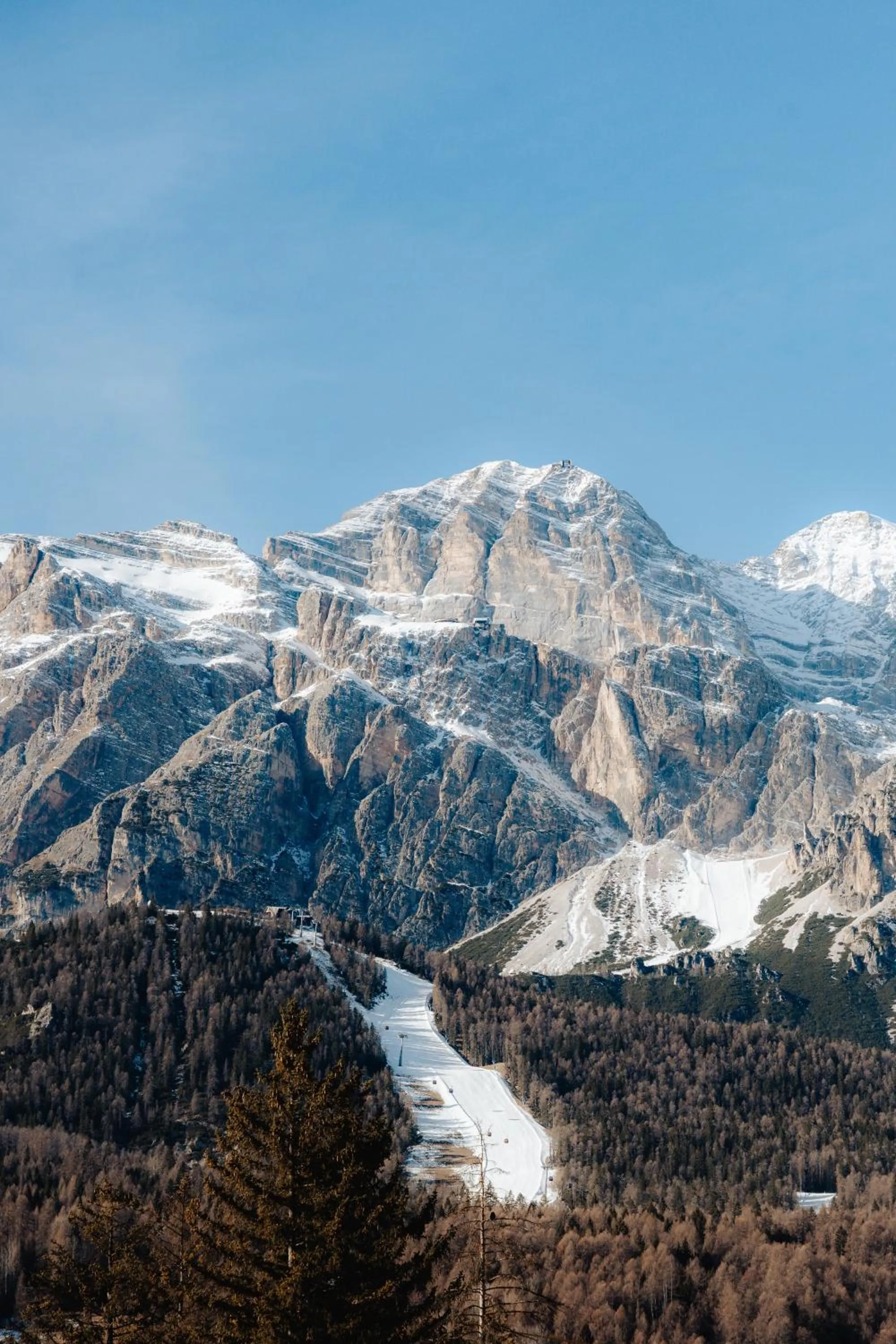 Bedroom in Hotel Oasi