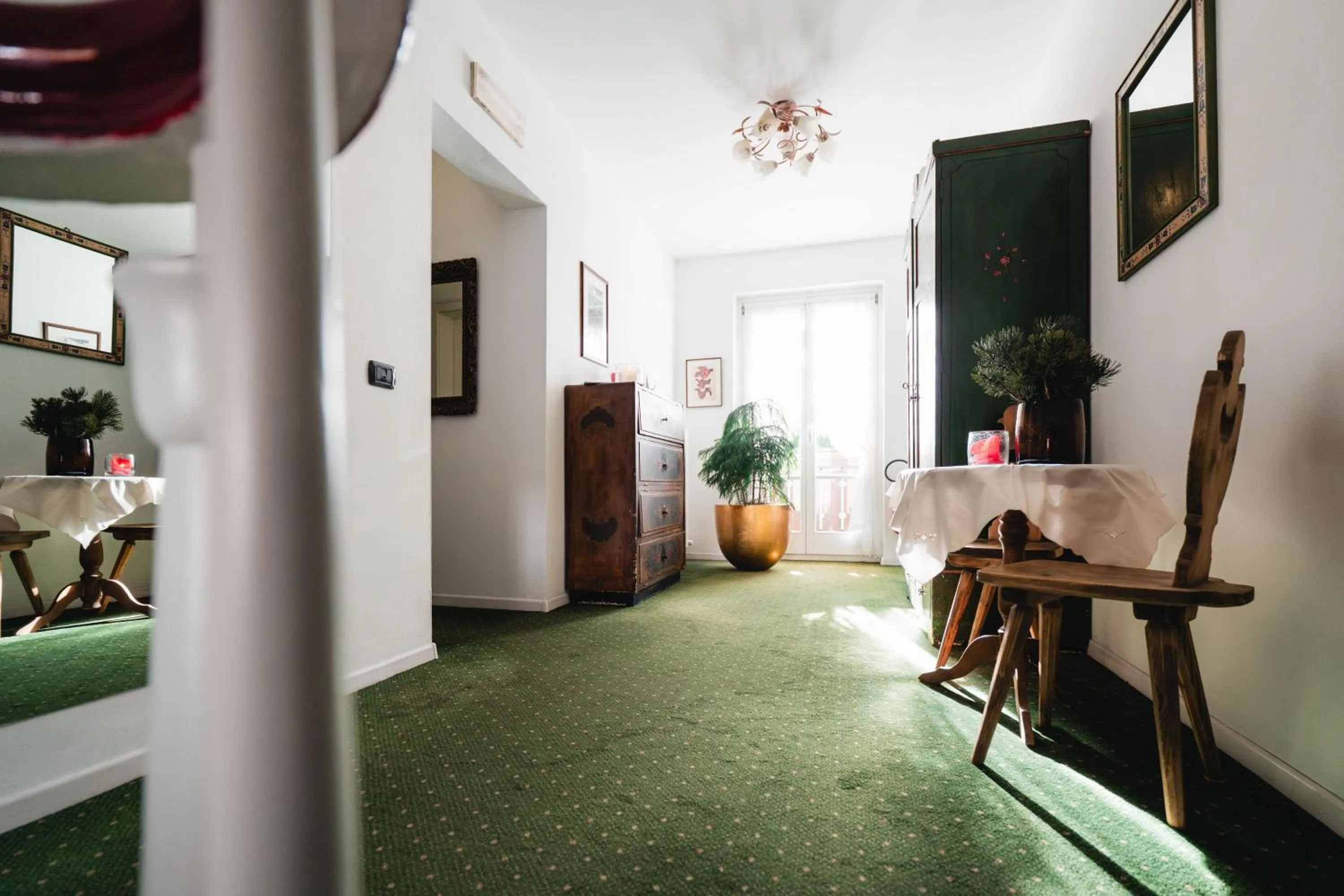 furniture, Bed in Hotel Oasi