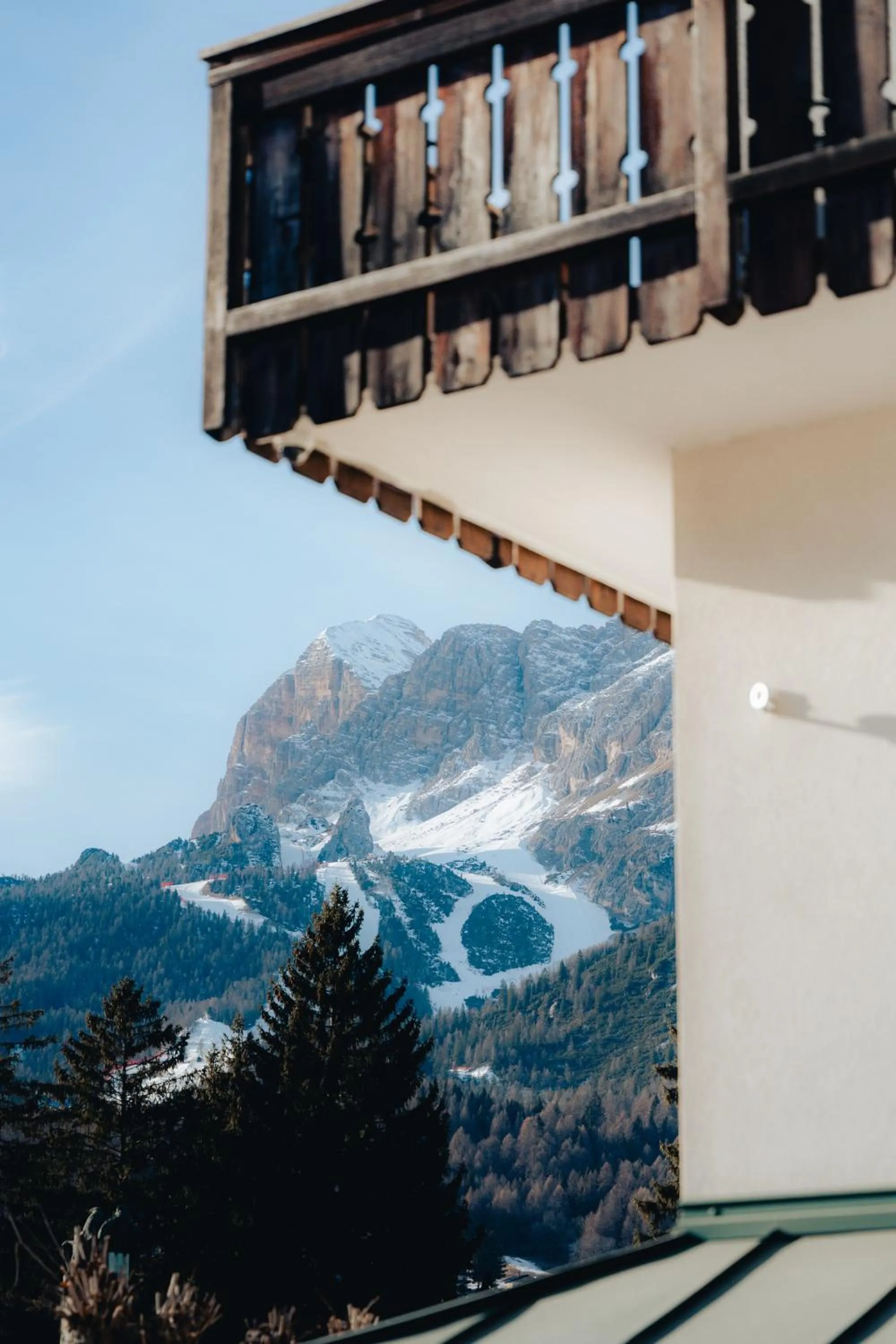 Property building in Hotel Oasi