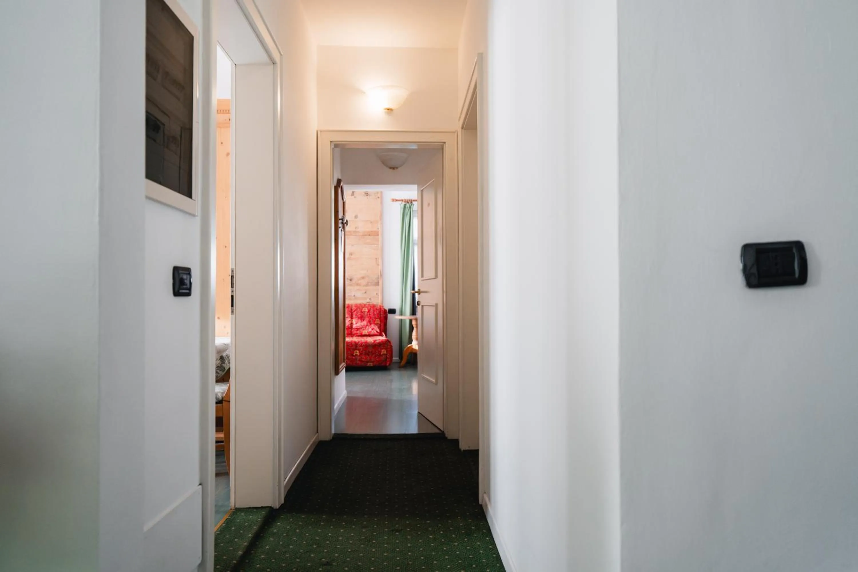 Decorative detail, Bed in Hotel Oasi