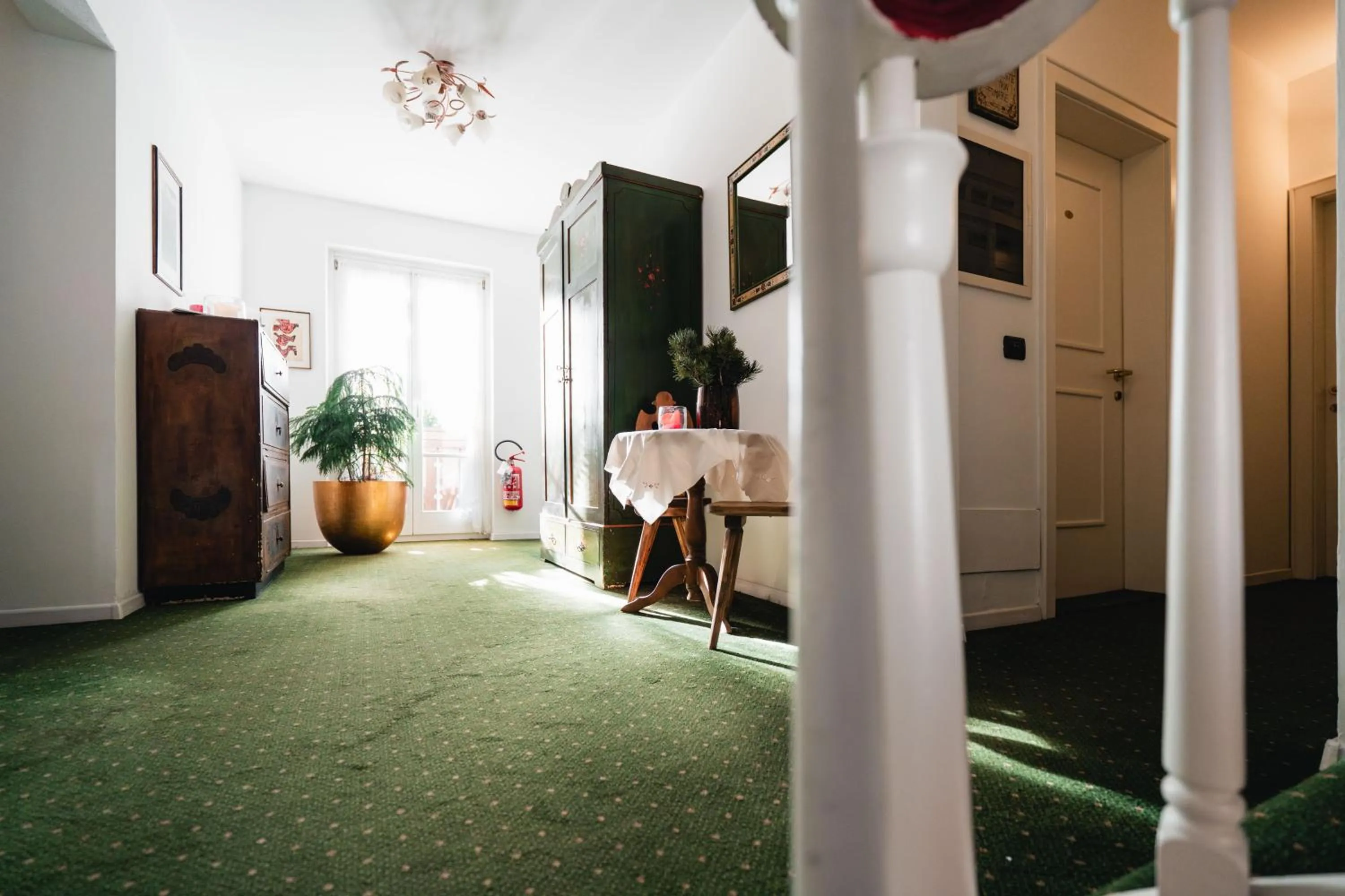 Decorative detail in Hotel Oasi