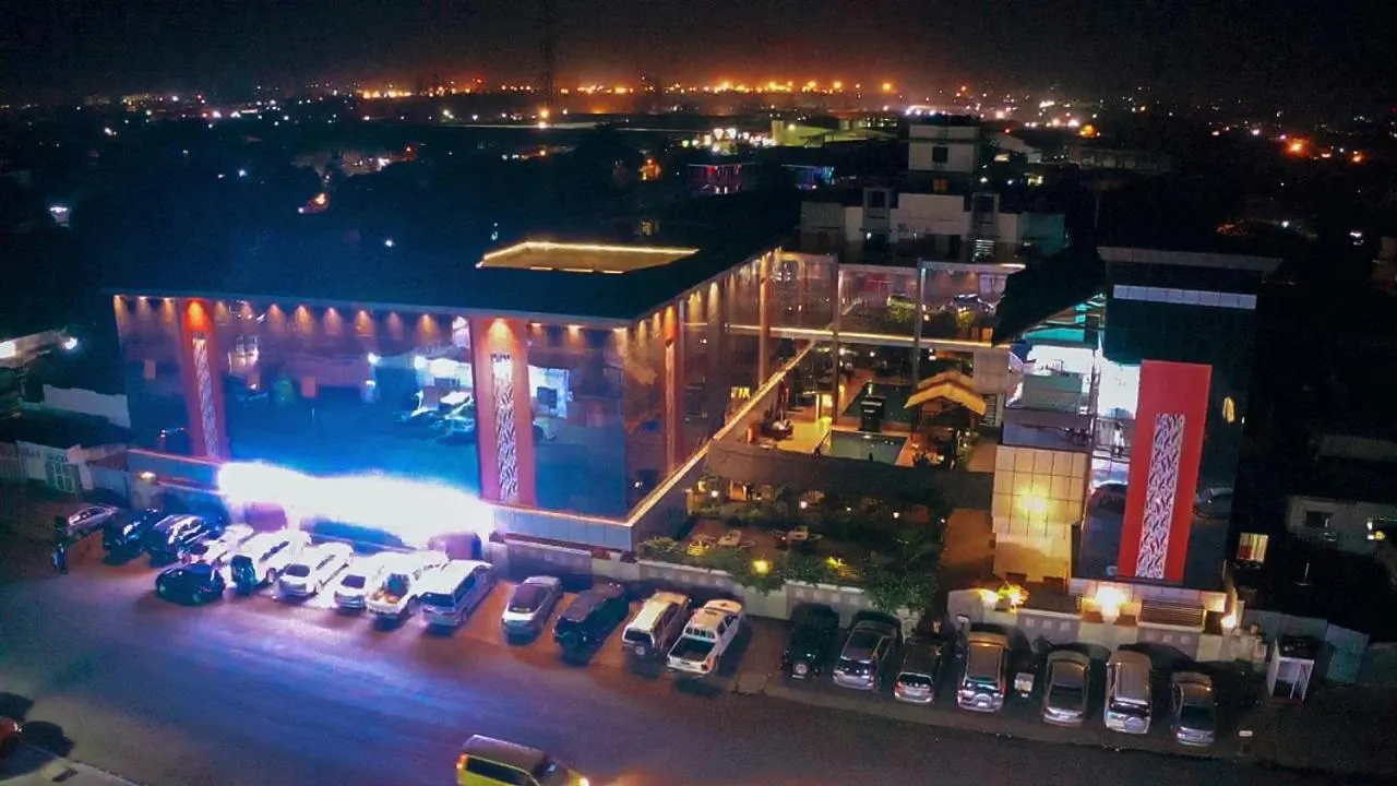 Restaurant/places to eat in Hotel Lubumbashi