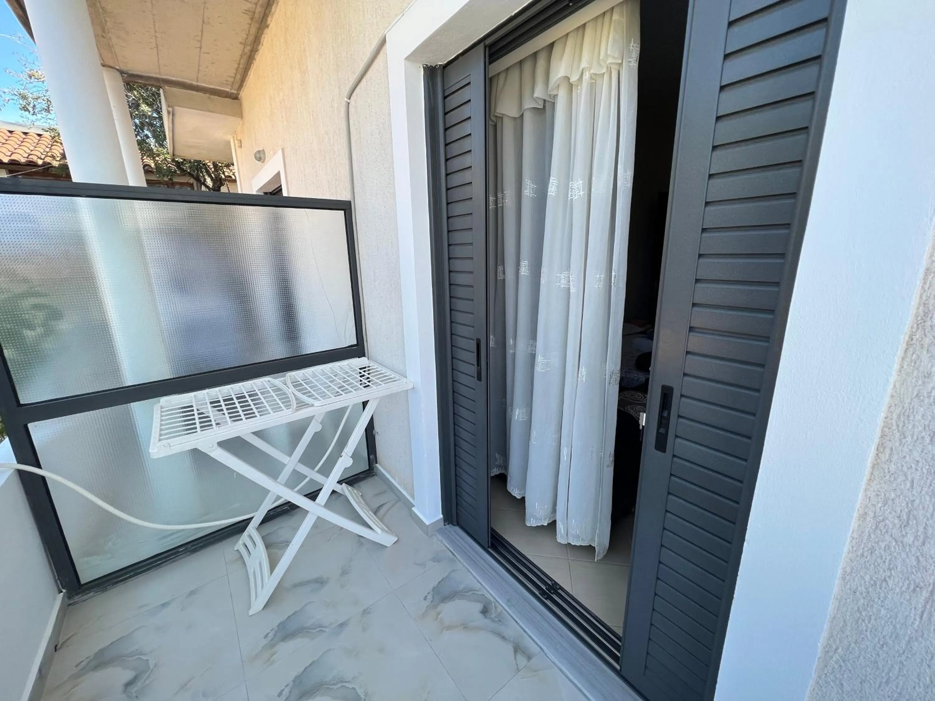 Standard Studio in Ion Sea View