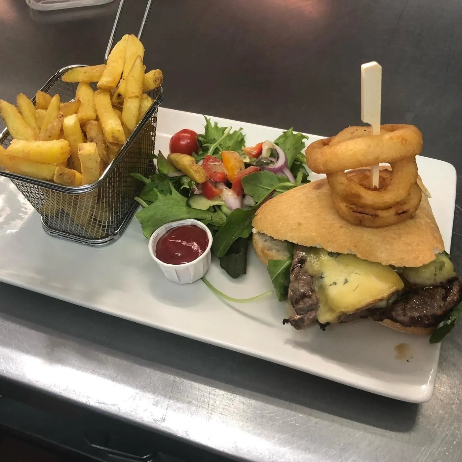 Food and drinks in The Punchbowl Inn