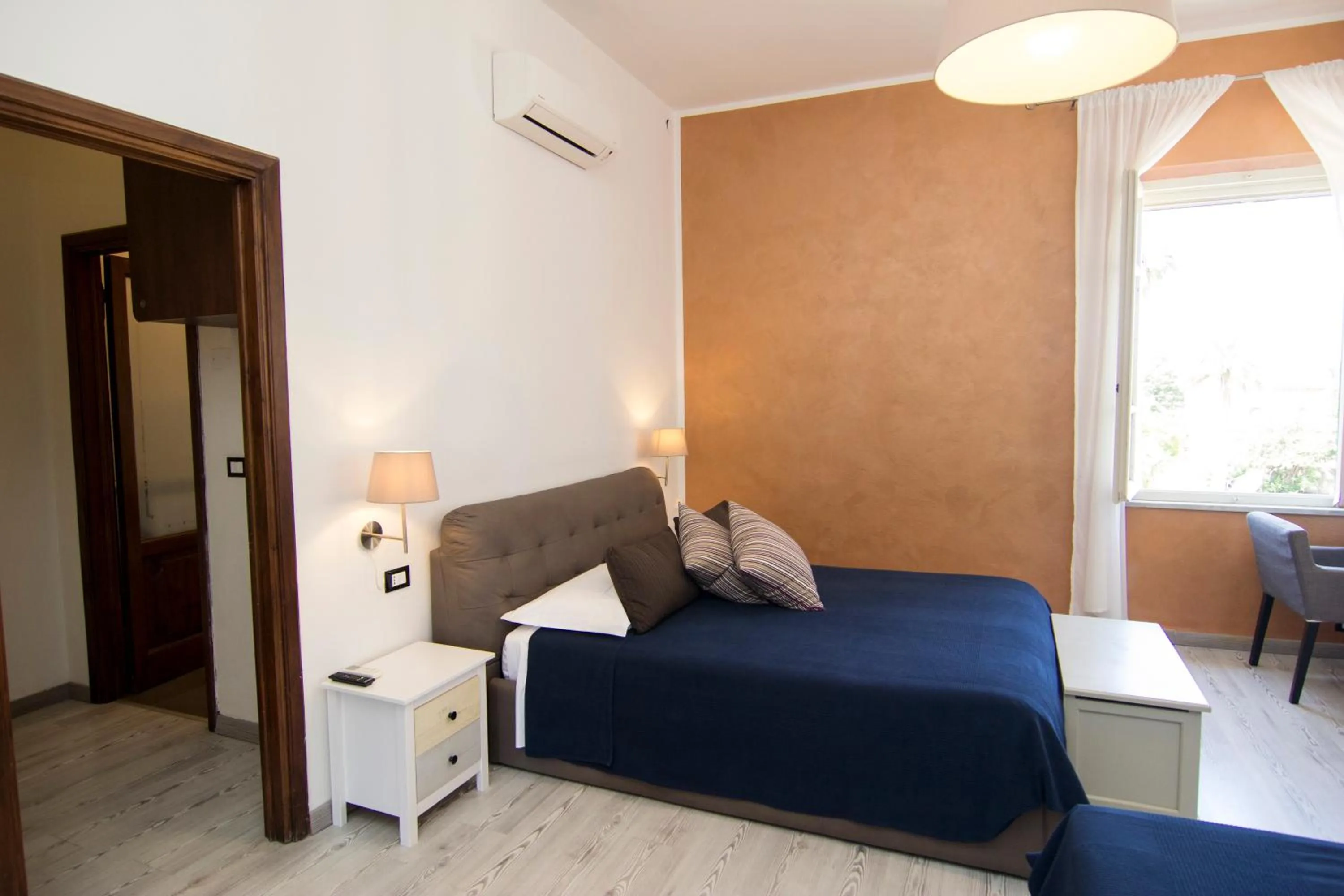 Photo of the whole room, Bed in B&B 7 Rooms