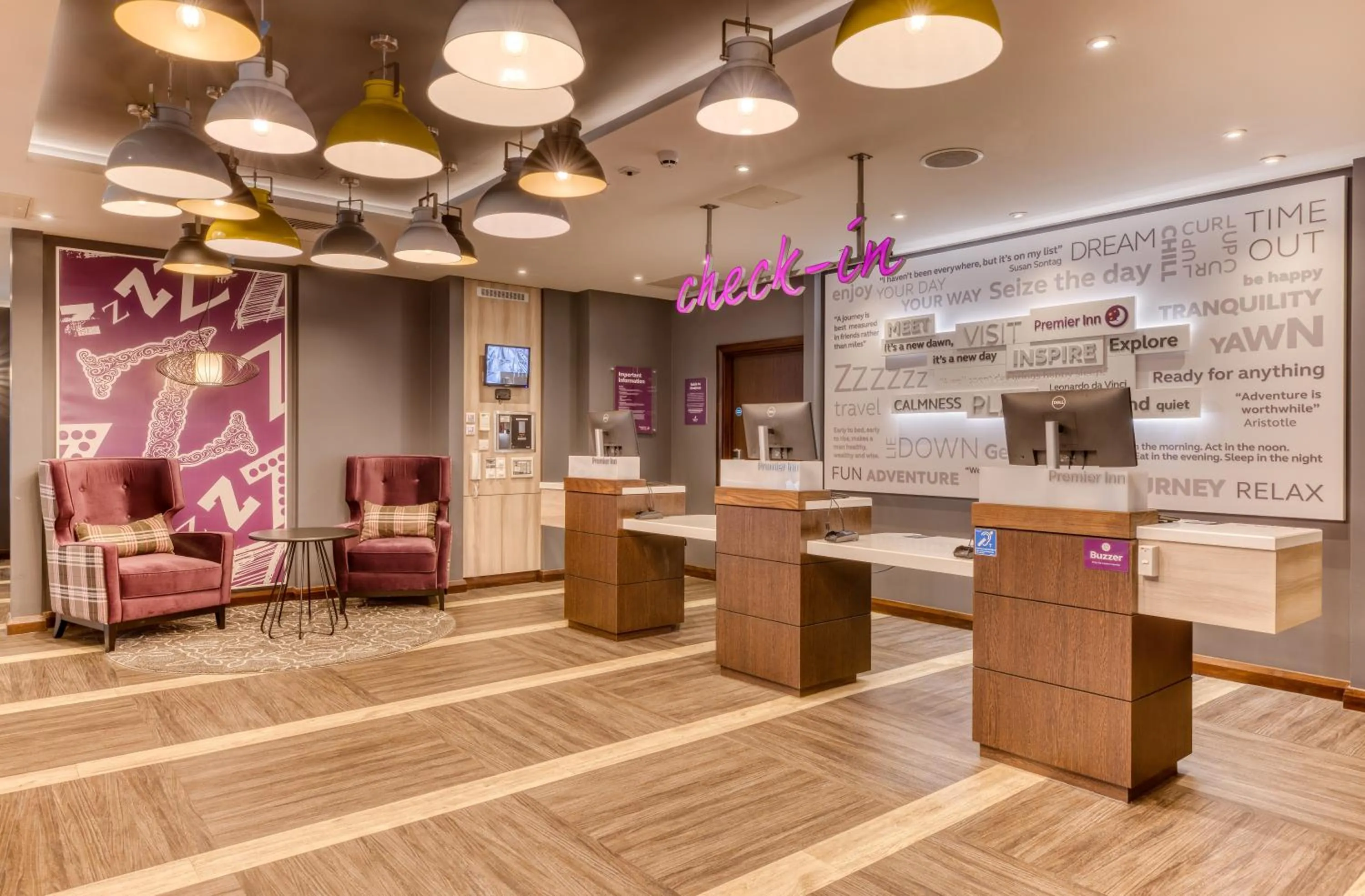 Lobby or reception in Premier Inn Dublin City The Liberties