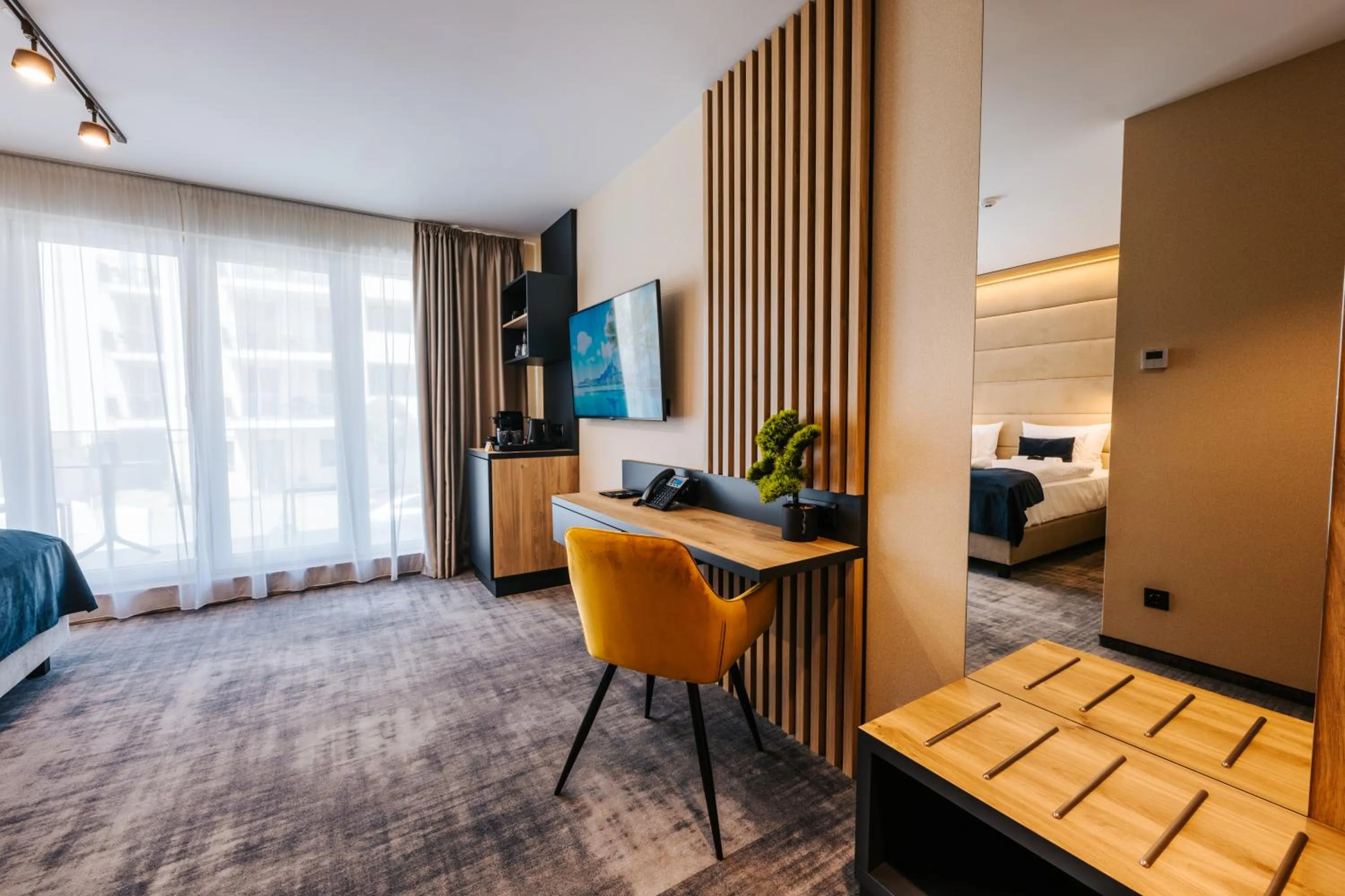 Living room, Bed in Hotel Auris