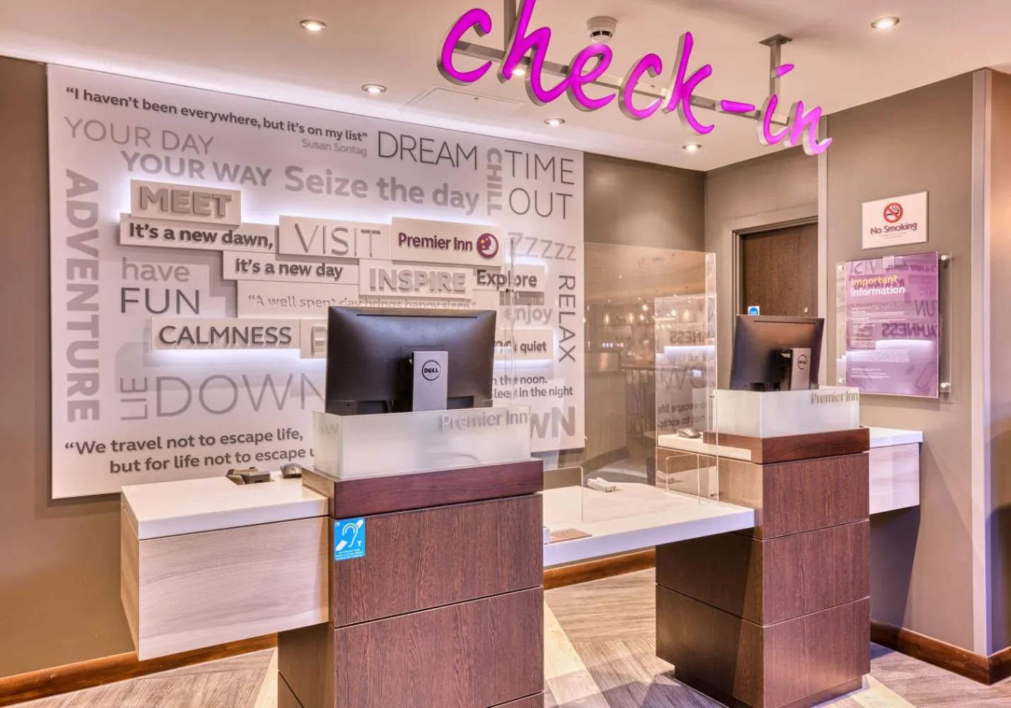 Lobby or reception in Premier Inn Dublin City Temple Bar