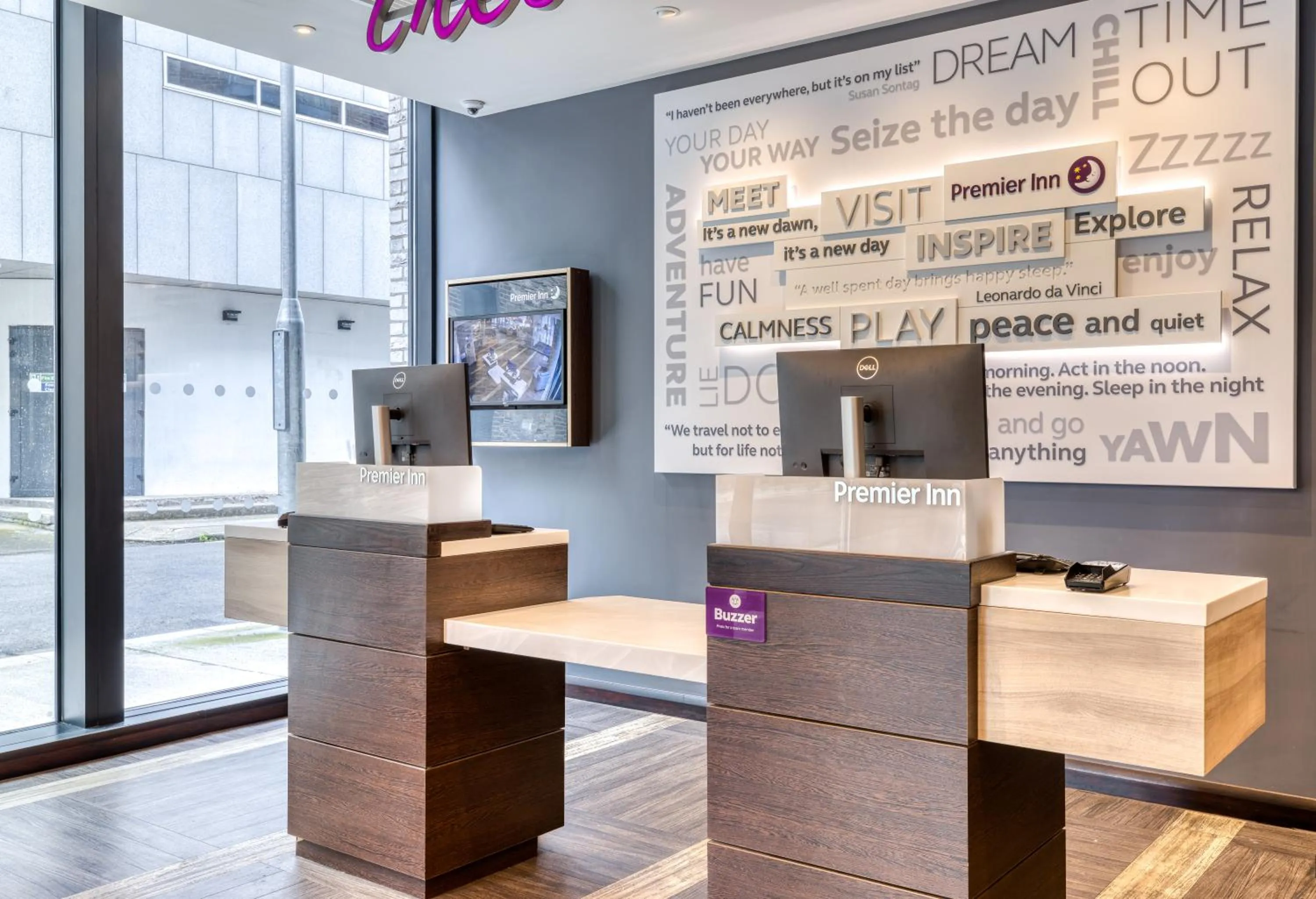 Restaurant/places to eat in Premier Inn Dublin City Gloucester St South