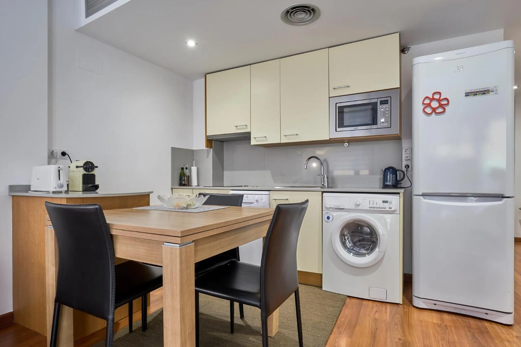 Coffee/tea facilities in Little Home Girona