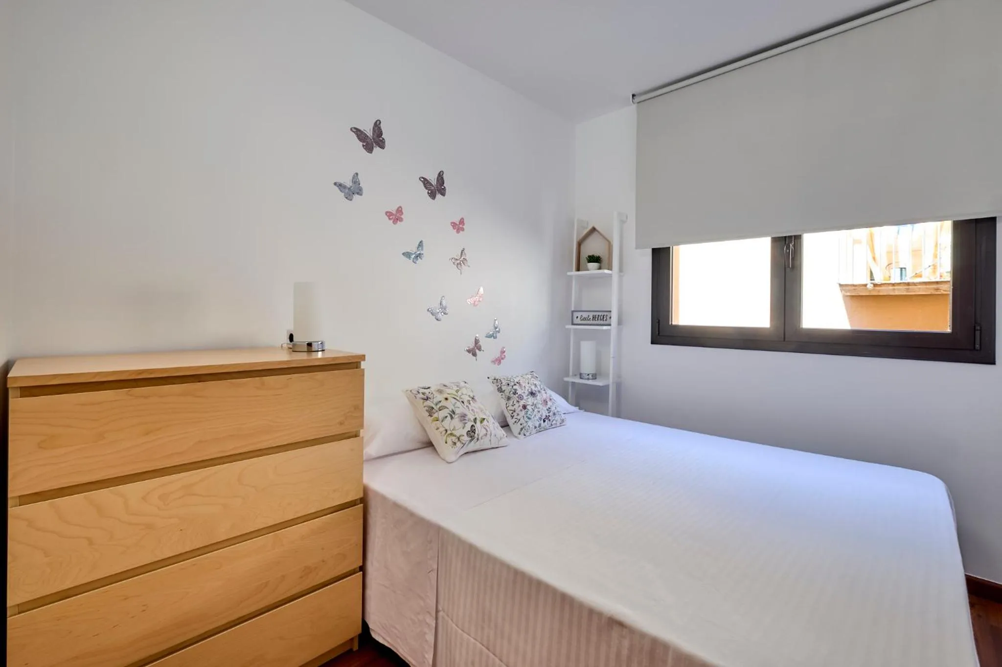 Bedroom, Bed in Little Home Girona