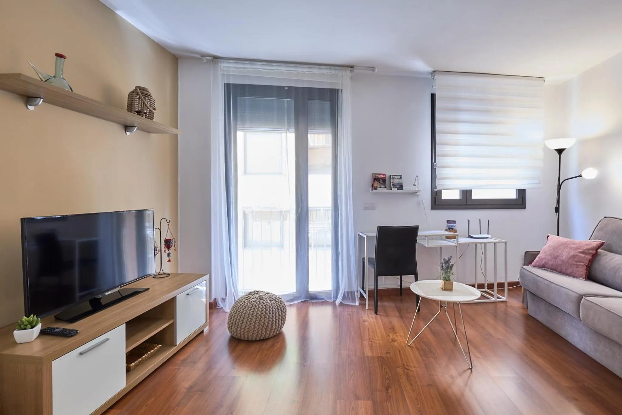 TV and multimedia in Little Home Girona