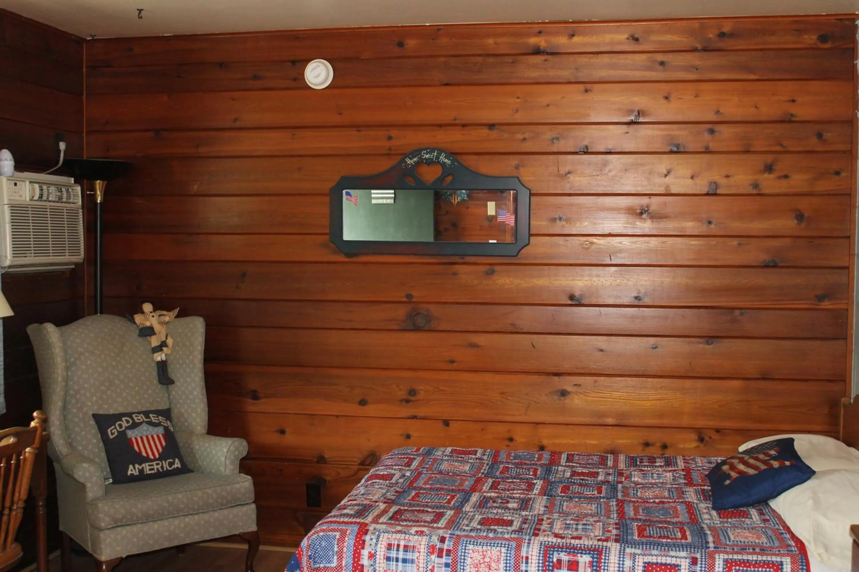 Other, Bed in Chateau Lodge