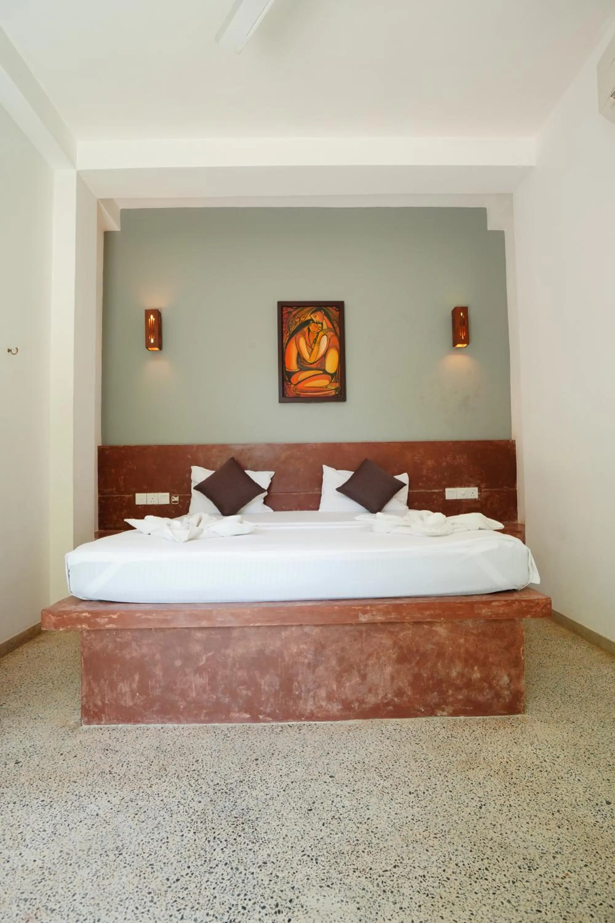 Bed in Hideaway Lodge