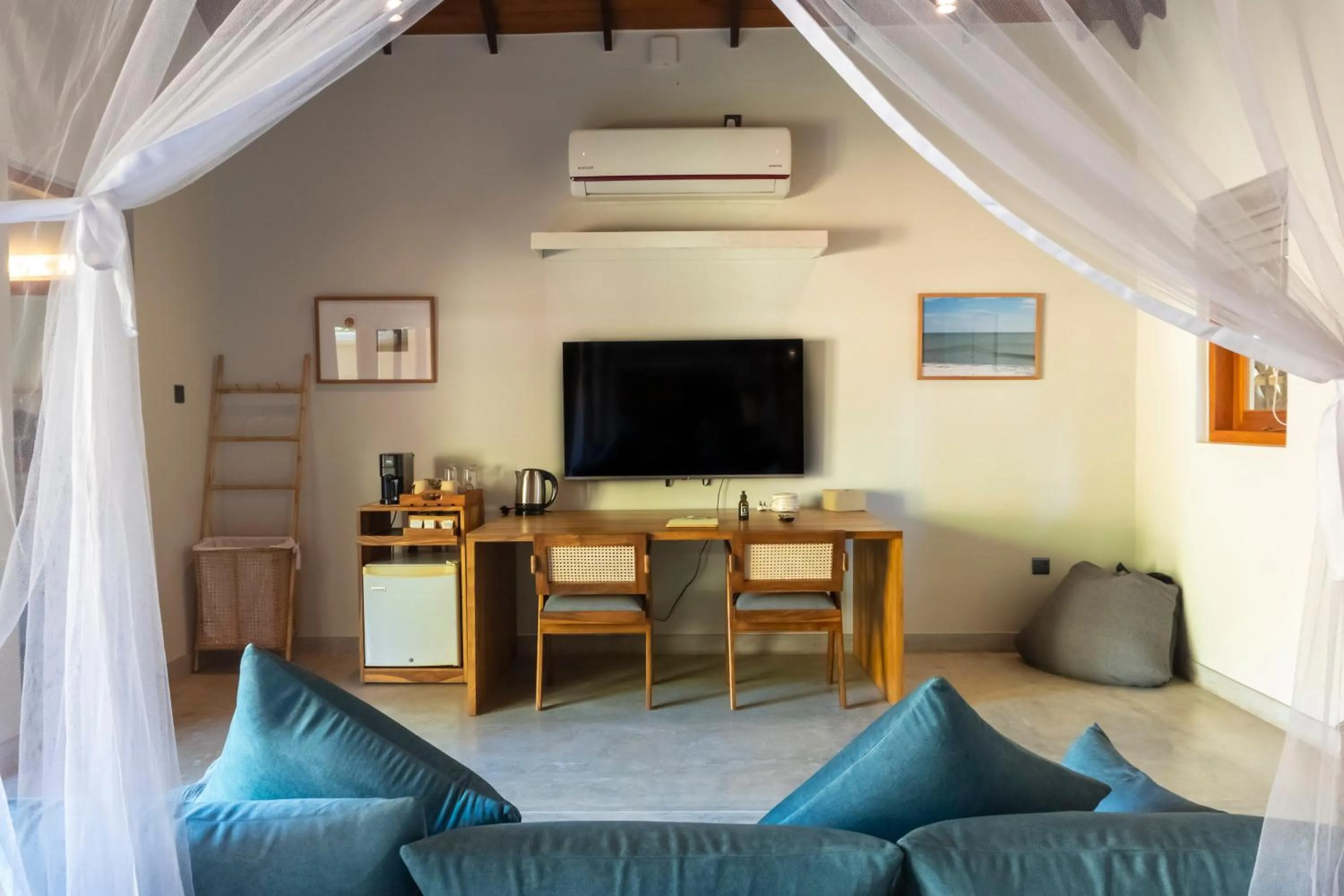 TV and multimedia in The Spice Trail