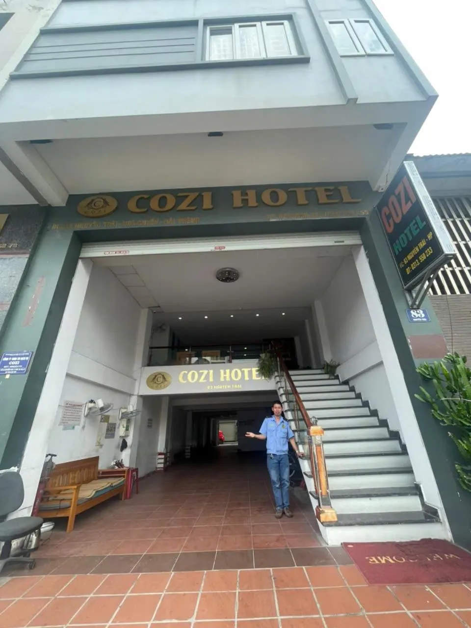 Cozi Hotel