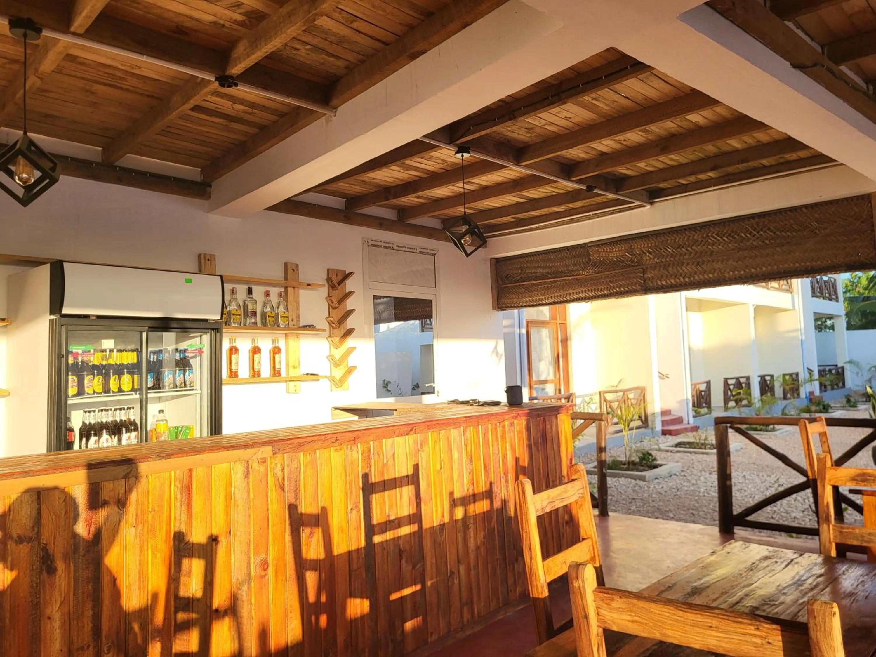 Lounge or bar in Andy's Inn