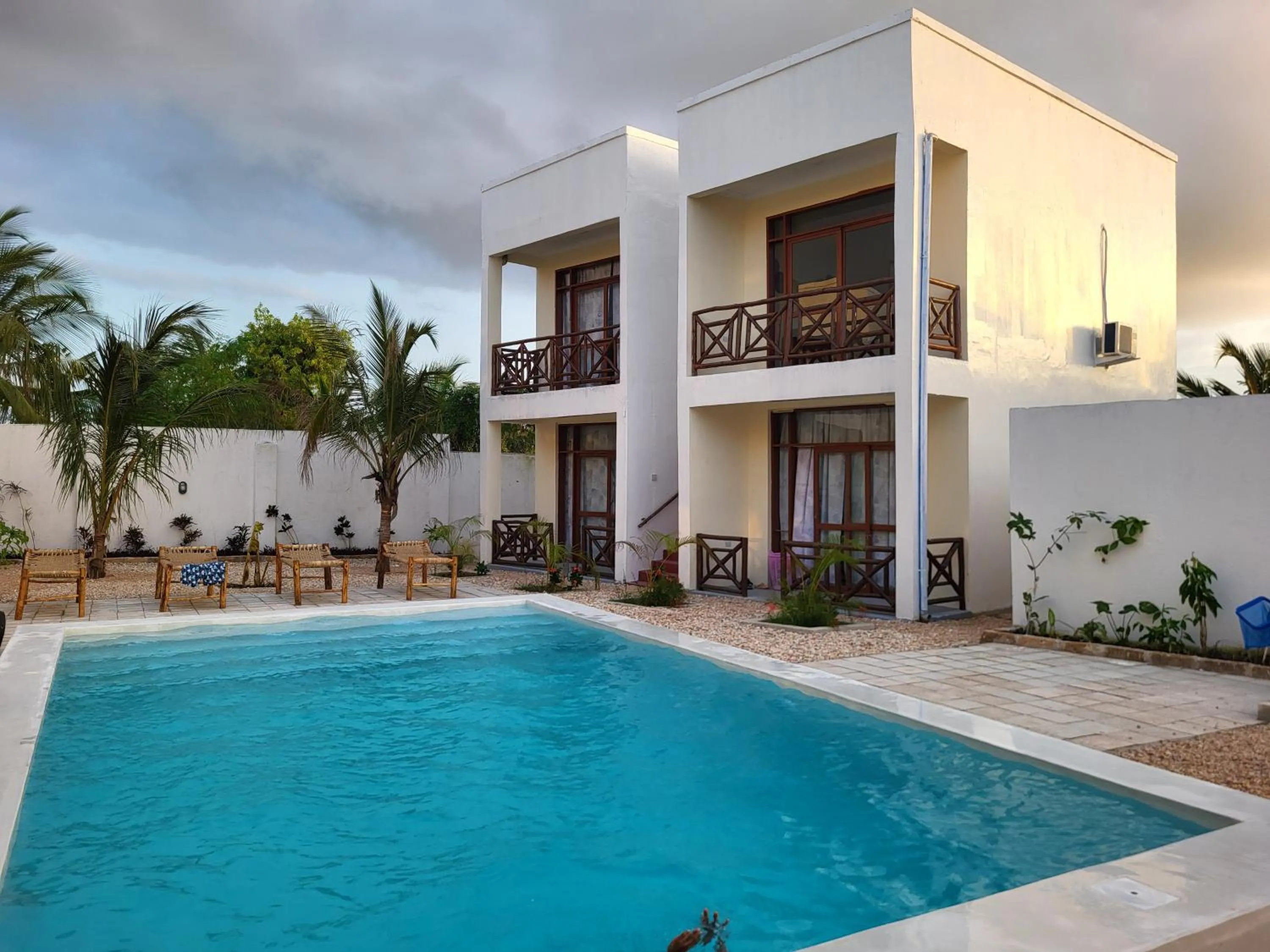 Pool view in Andy's Inn