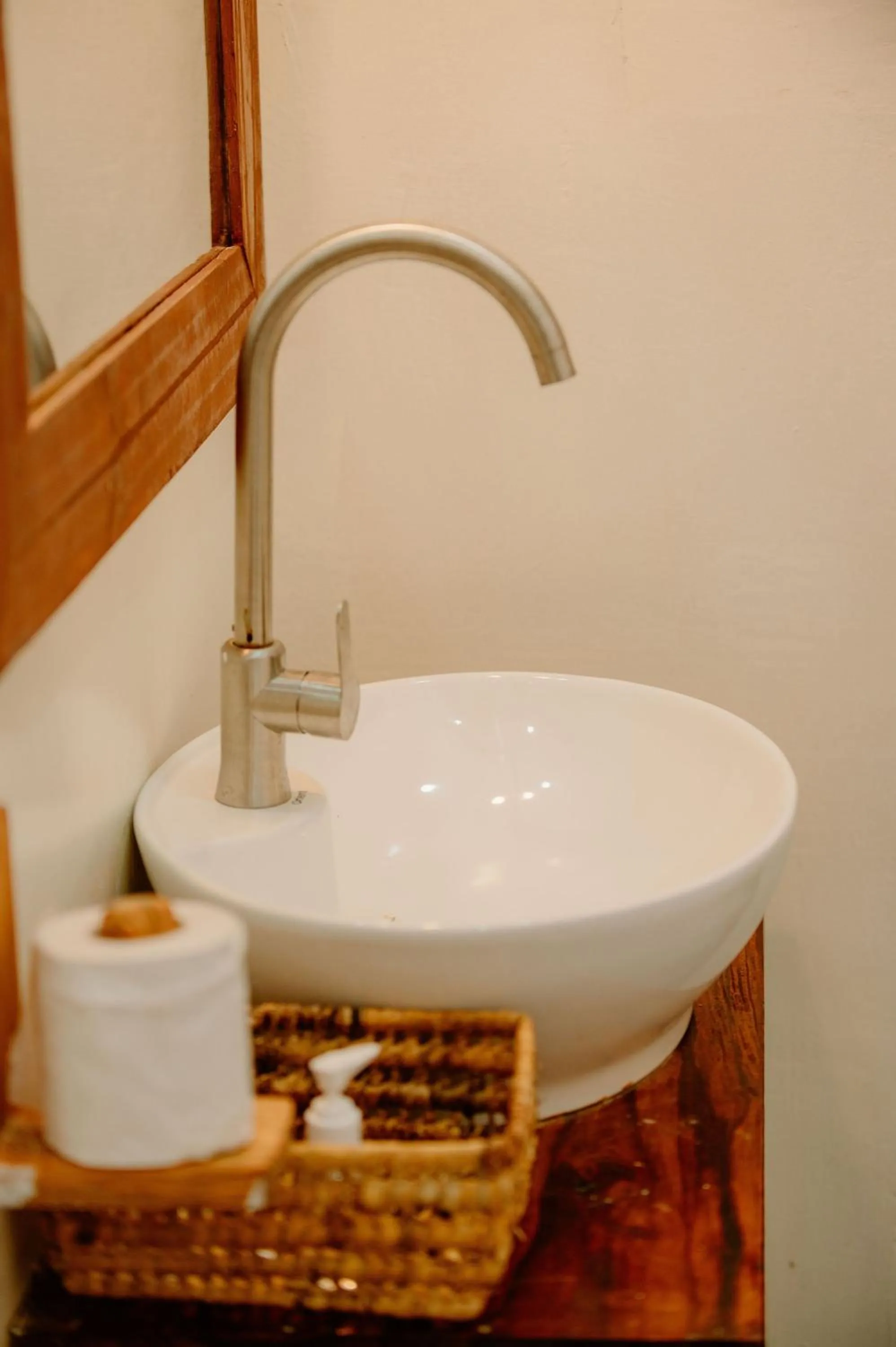 Shower in Andy's Inn