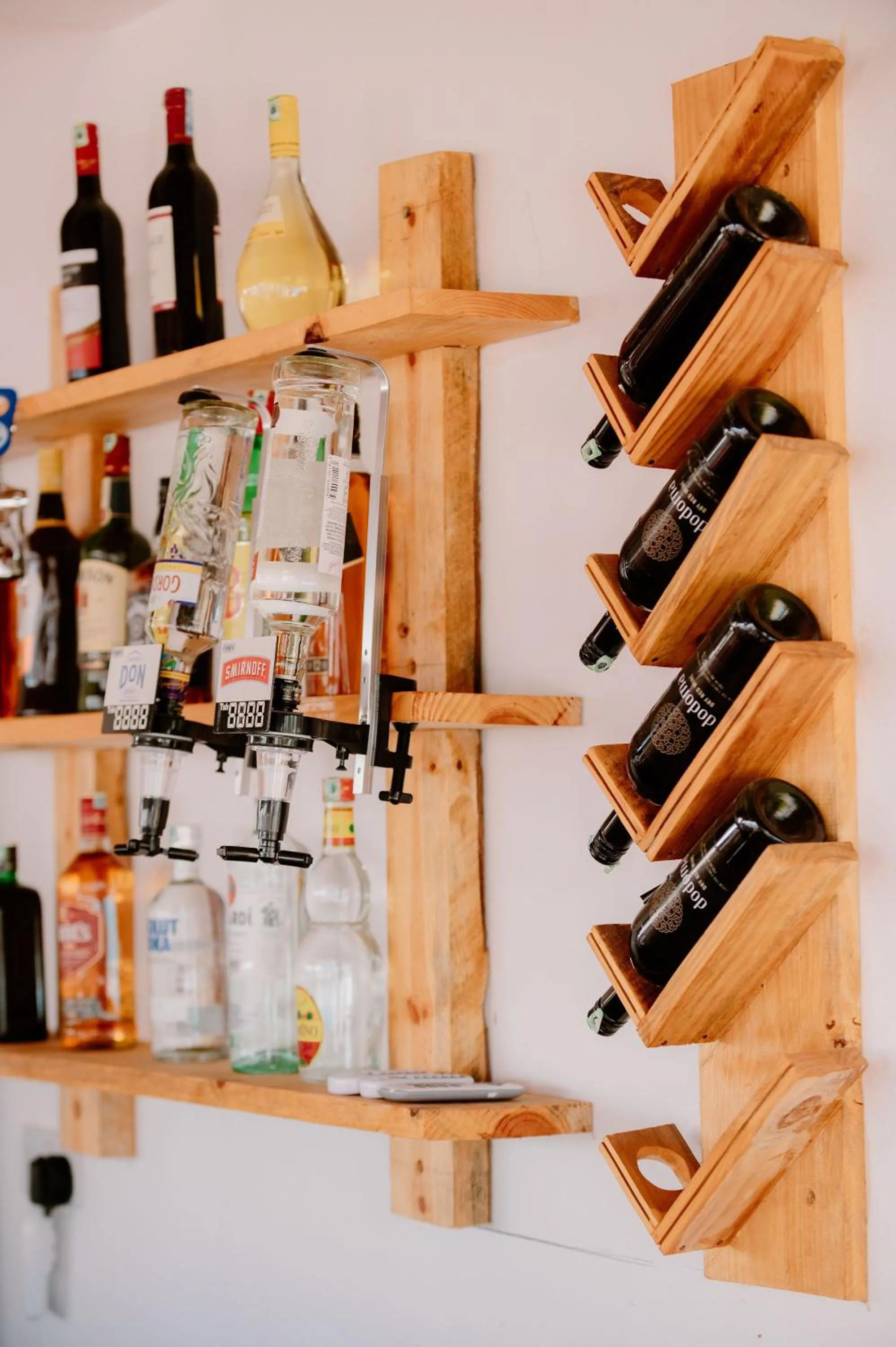 Lounge or bar in Andy's Inn