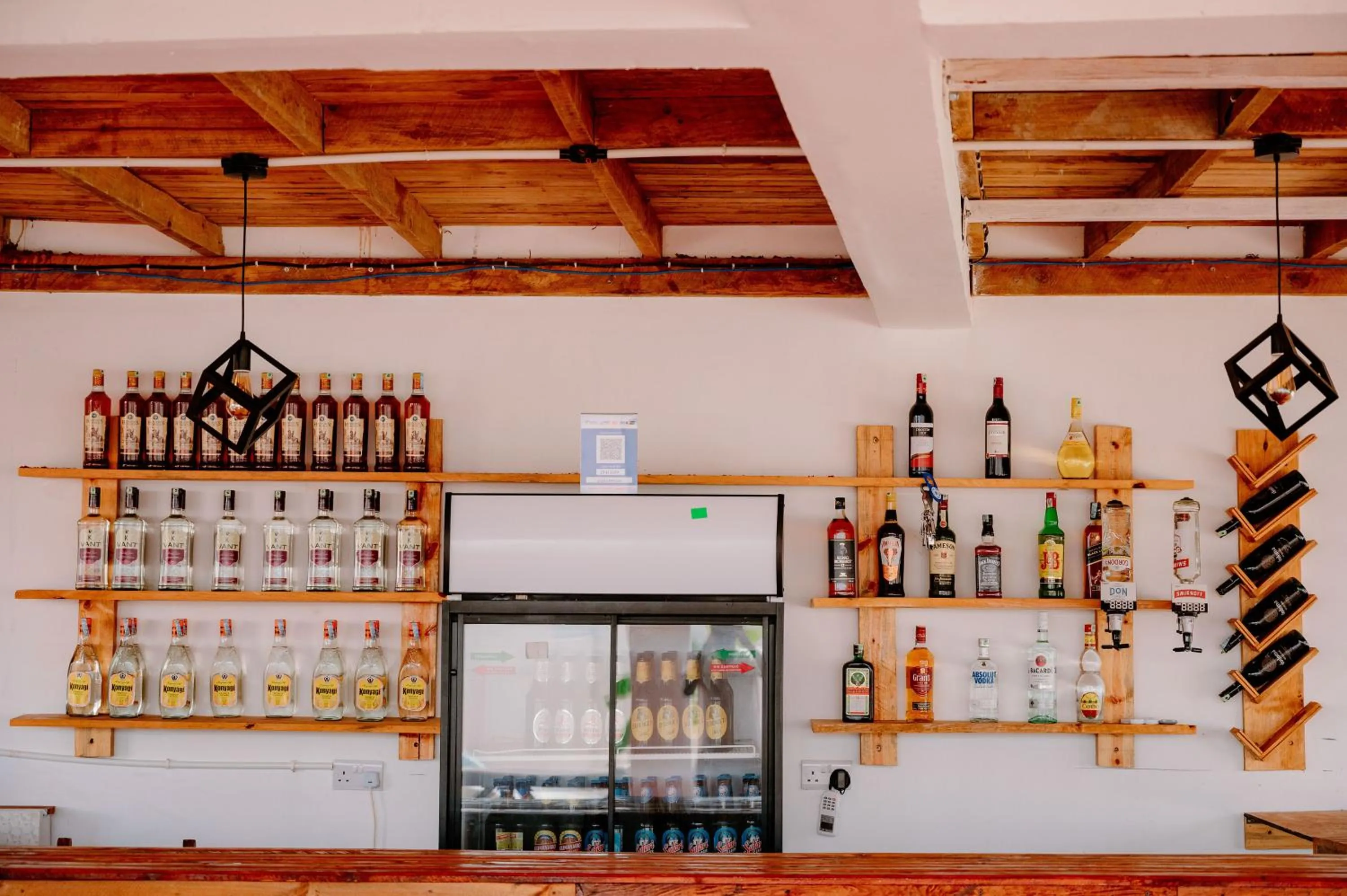 Lounge or bar in Andy's Inn