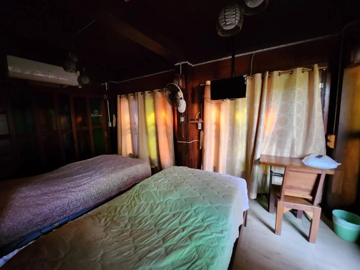 Bed in Klong Suan Plue Resort