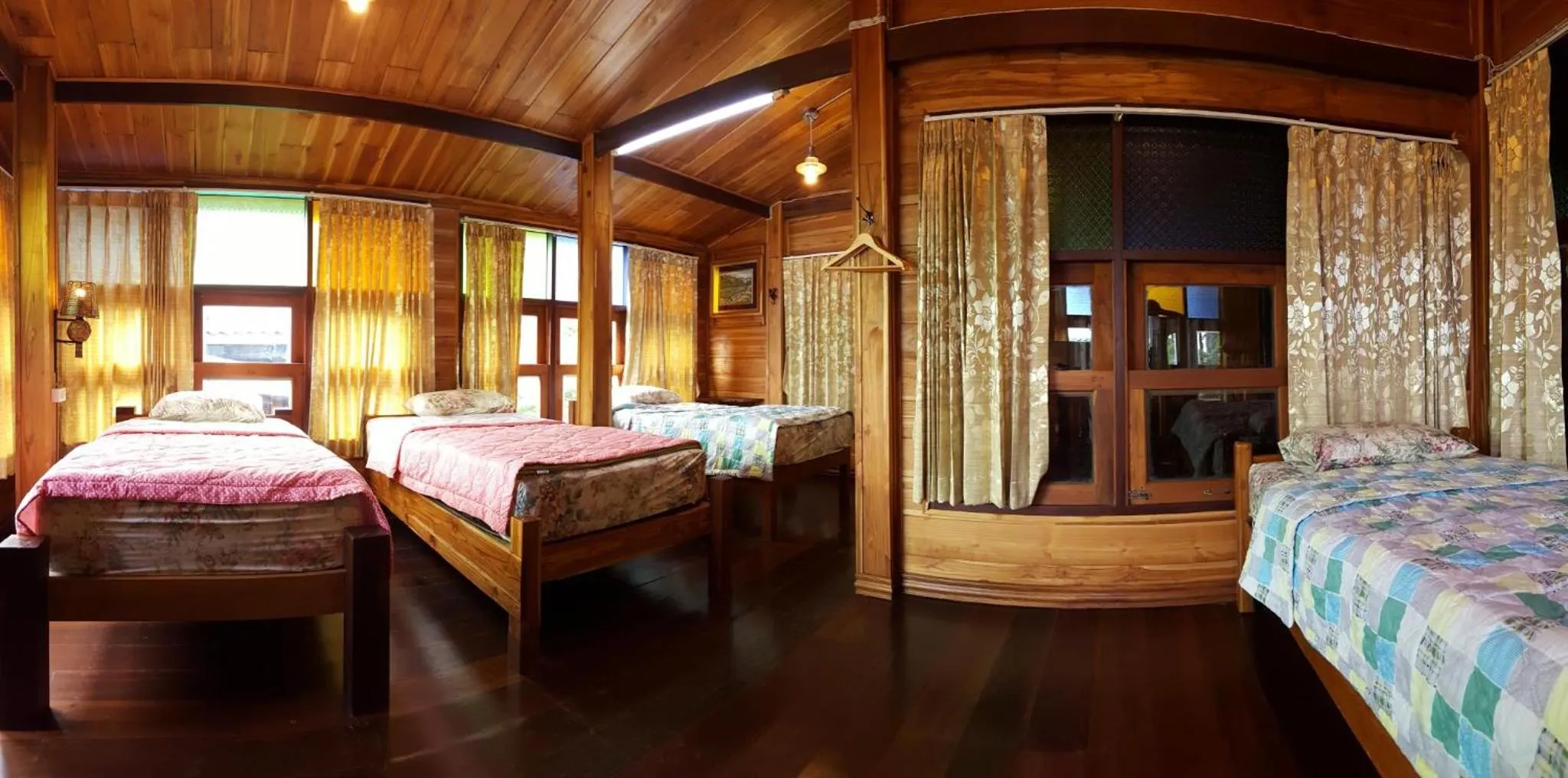 Bed in Klong Suan Plue Resort
